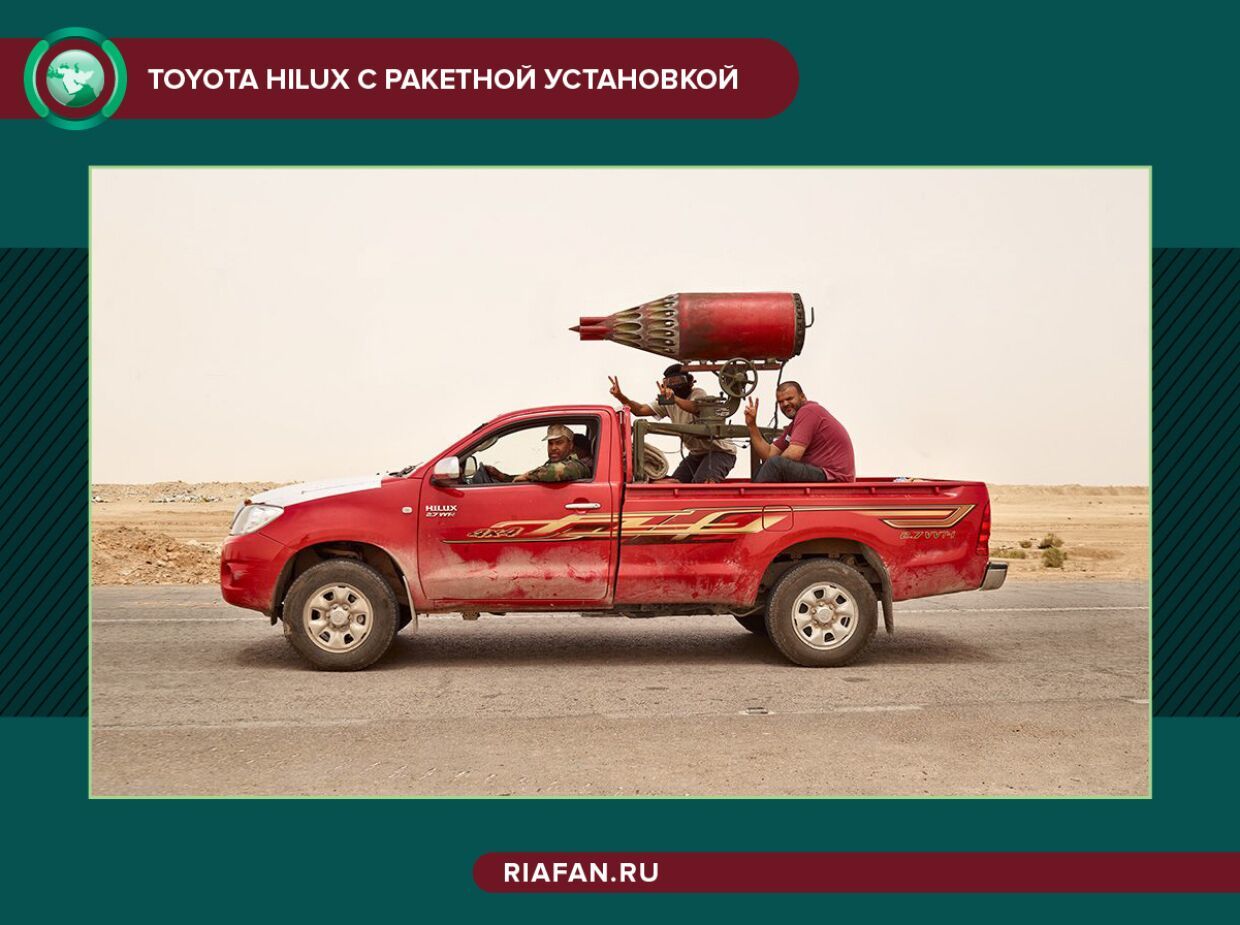 Почему Toyota Hilux стала самой популярной машиной у террористов на Ближнем  Востоке | Пикабу