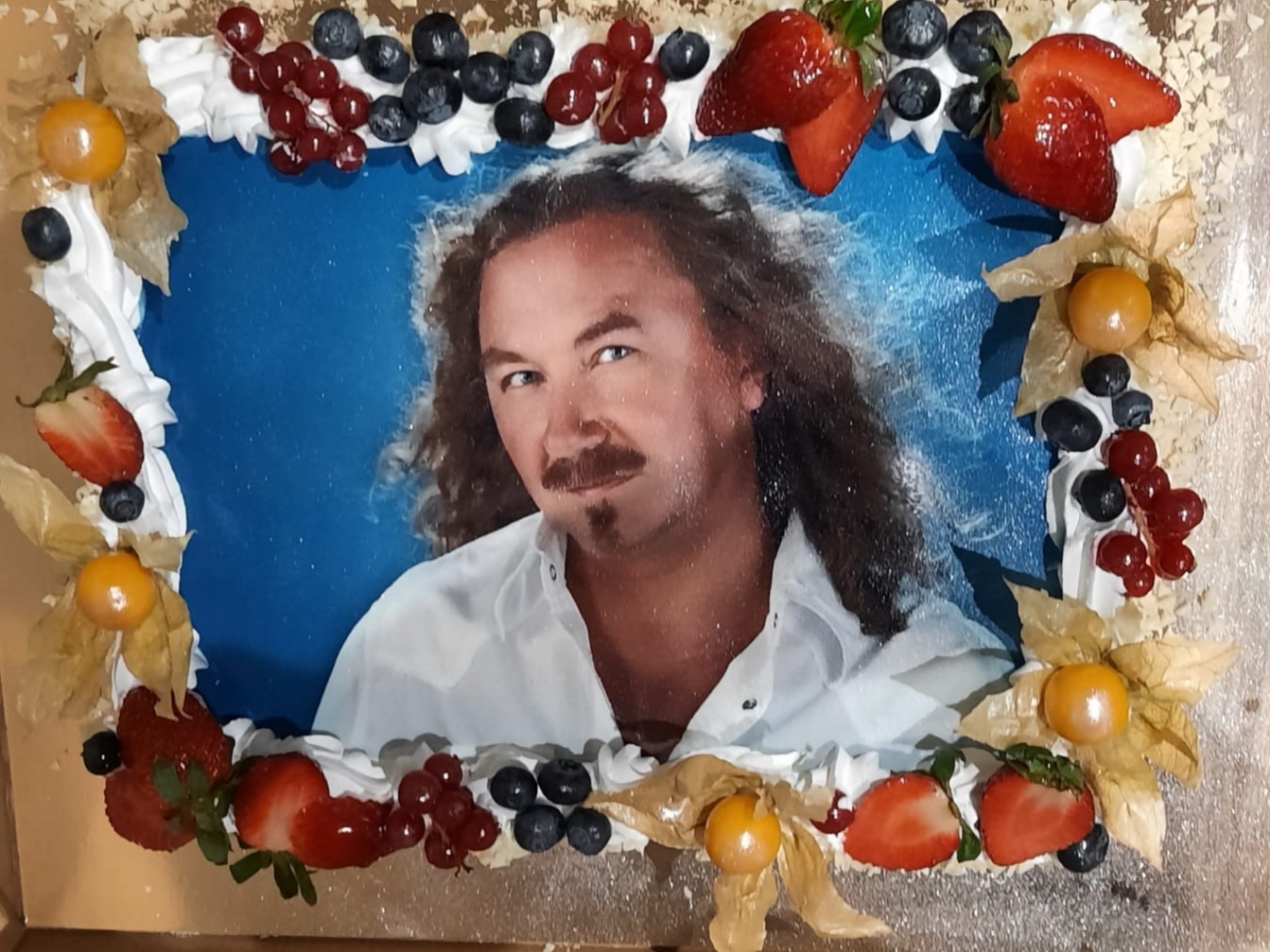 Торт с Игорем Николаевым