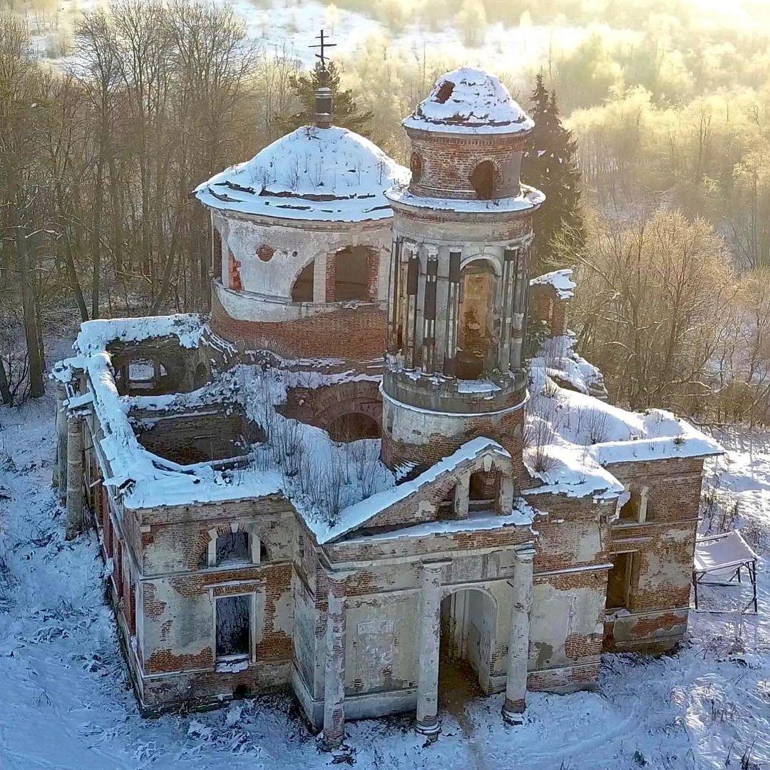 Заброшеная знаменская церковь | Пикабу