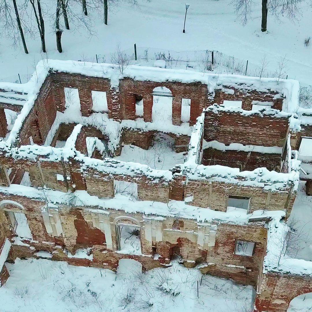 Заброшенная усадьба Апраксиных | Пикабу