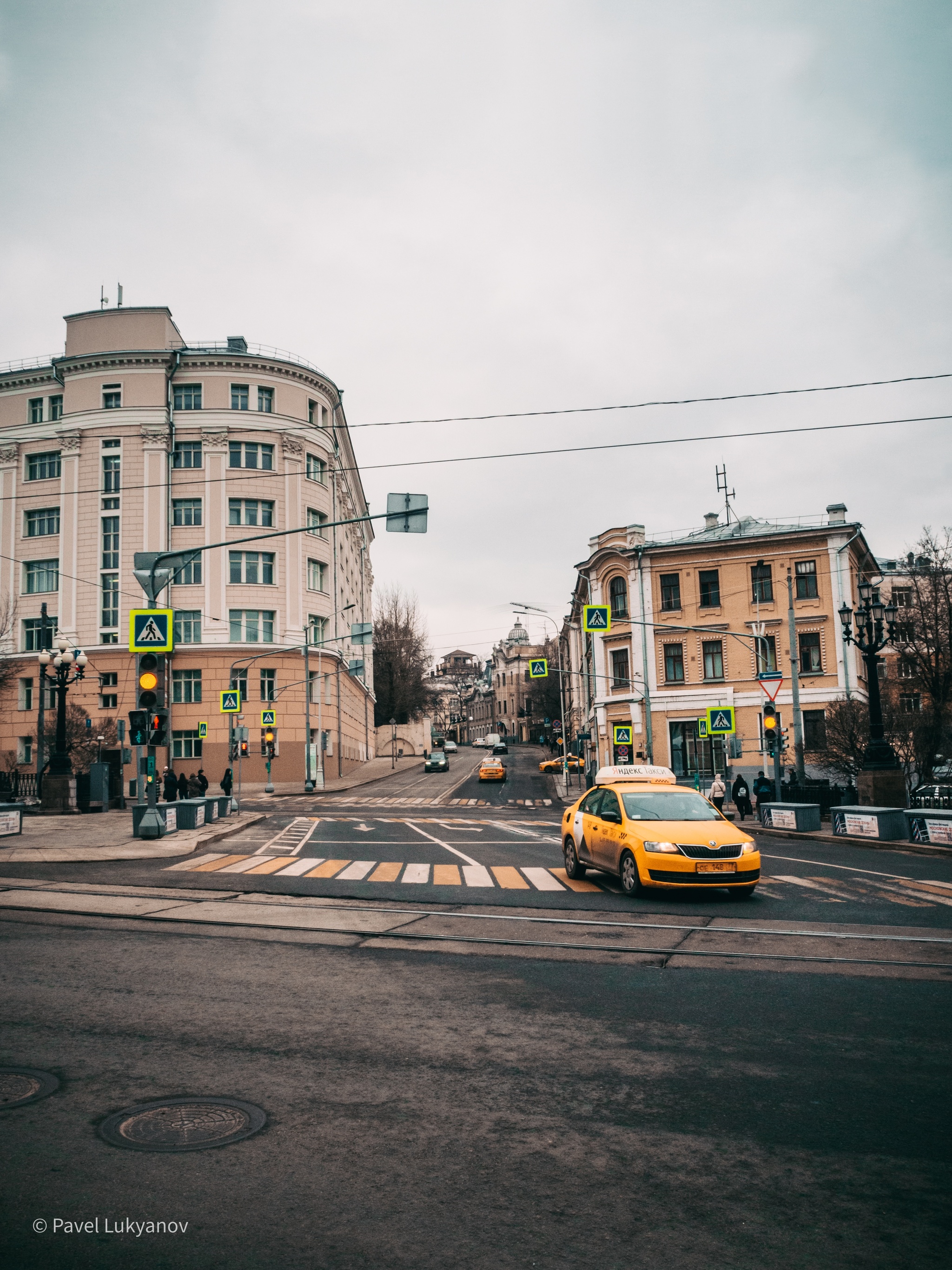 Прогулялся на прошлой неделе от Курского вокзала в центр Москвы, шёл на  работу | Пикабу