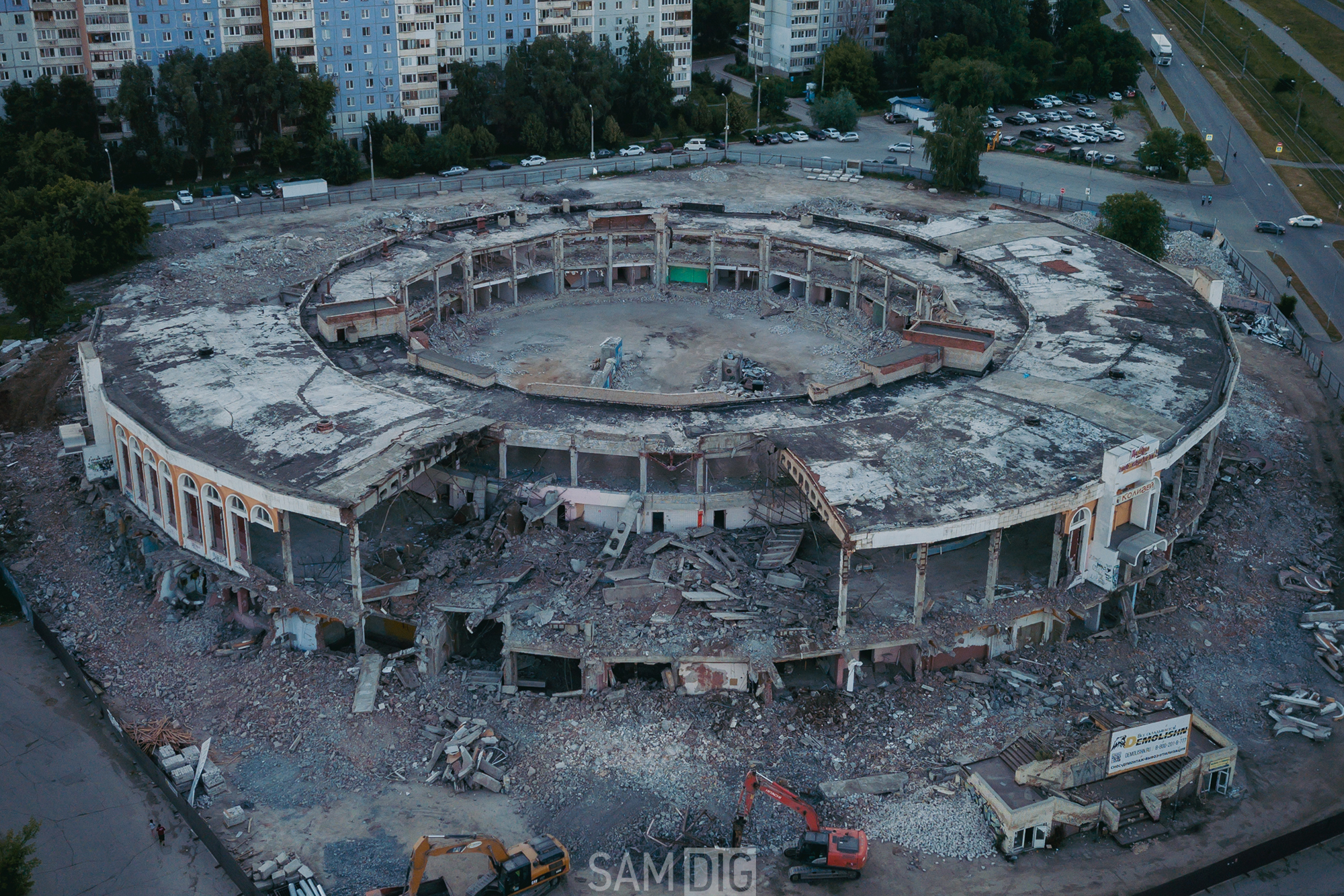 История исключительного Самарского «Колизея»: от идеи строительства до  полного сноса | Пикабу