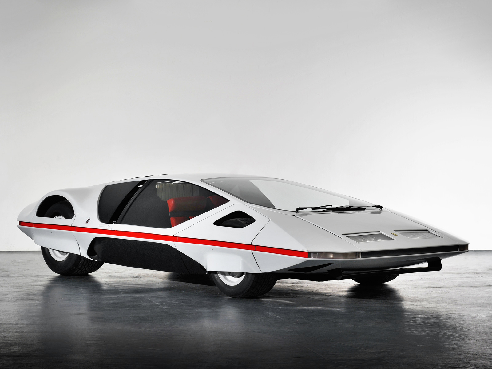 И последняя самая футуристичная Ferrari, 512 modulo 1970 | Пикабу