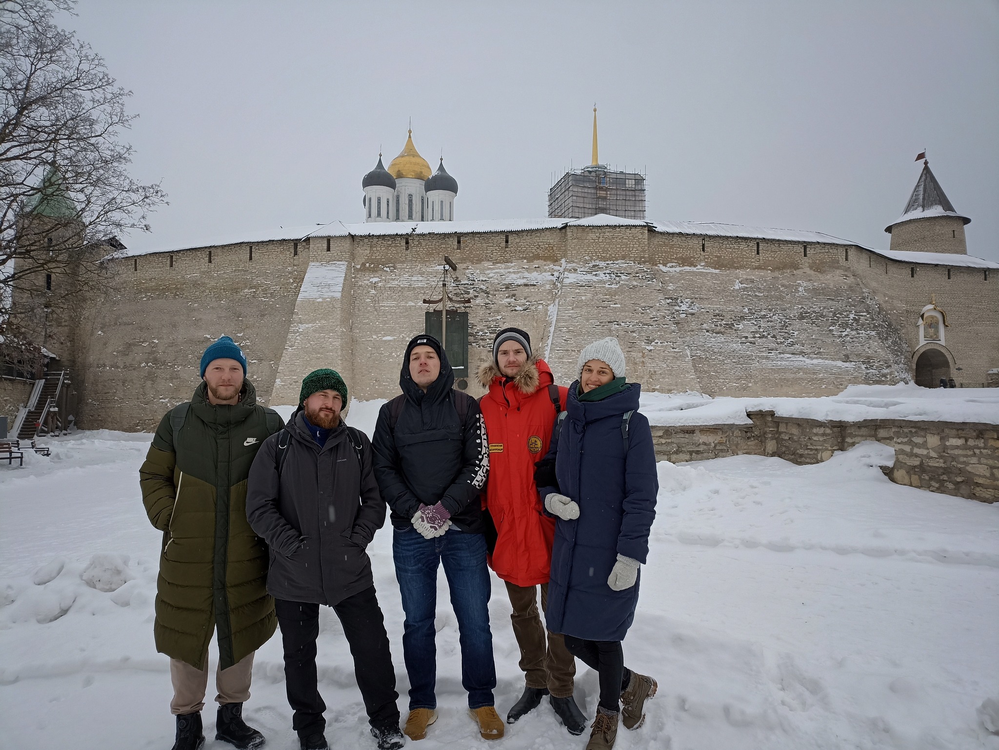 Псков: “Атака титанов” длиною в одиннадцать веков | Пикабу