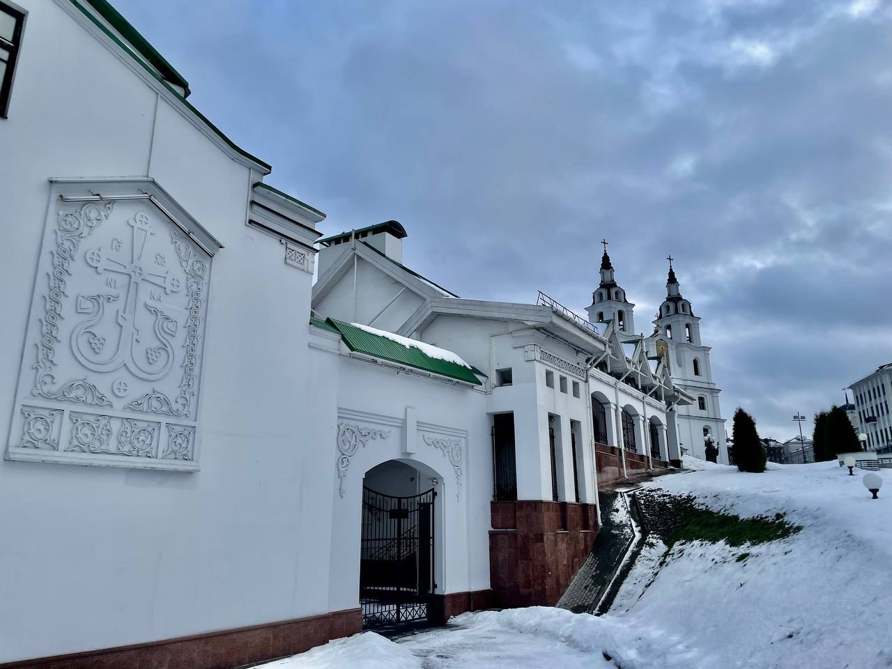 Минск. Декабрь сдаёт права | Пикабу