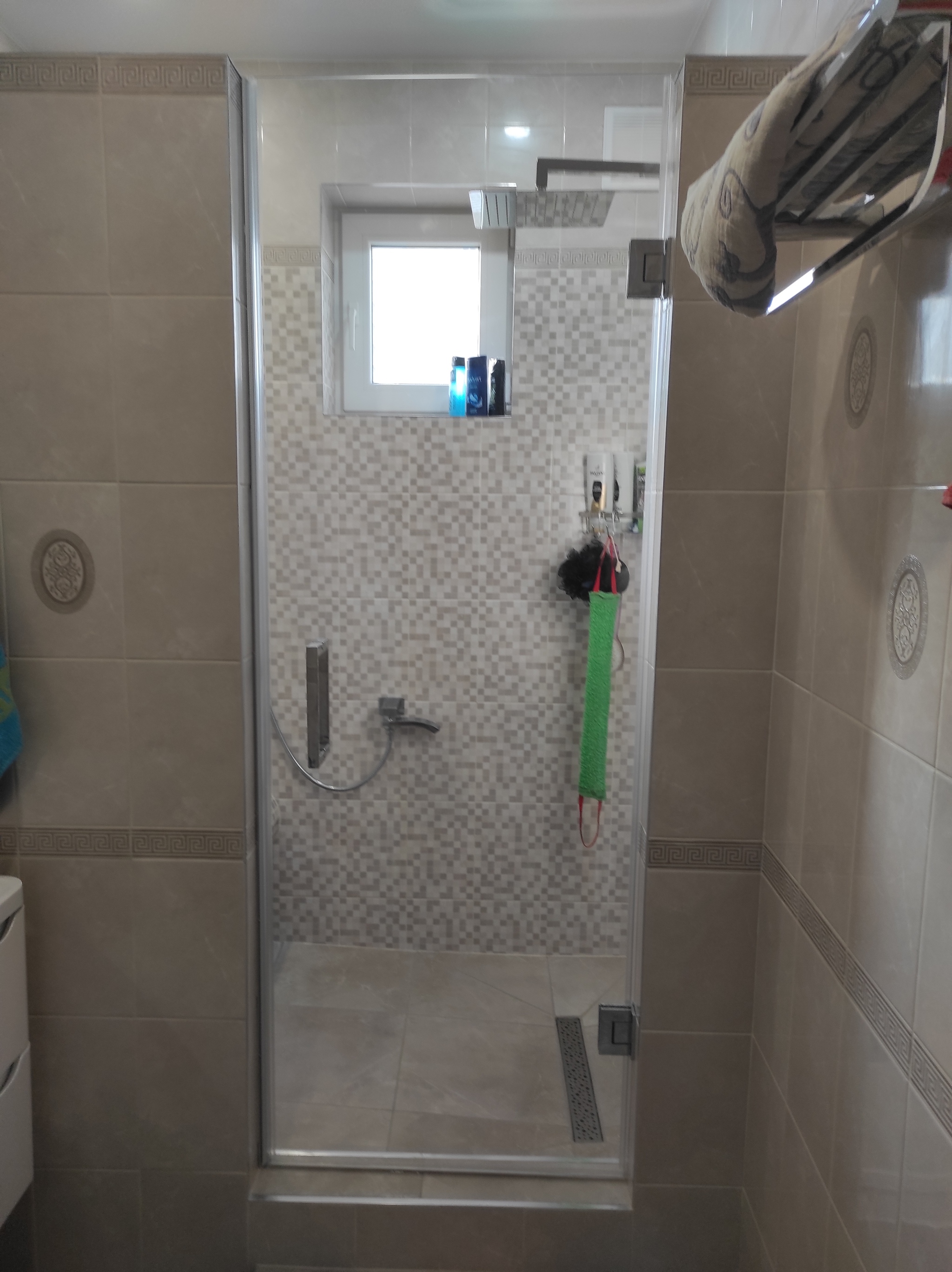 Дверь в душ | Пикабу