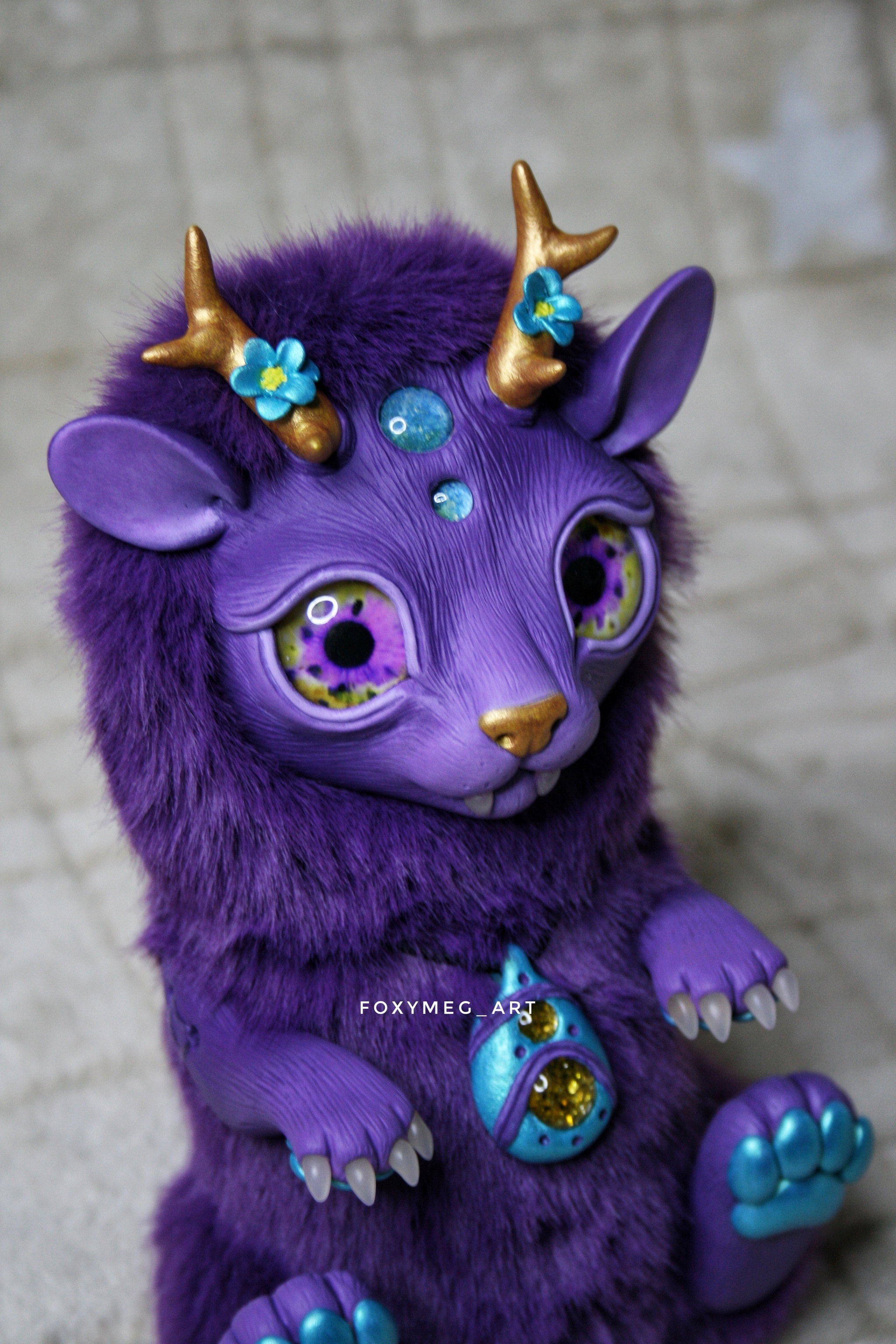 Фиолетовый чудик | Пикабу