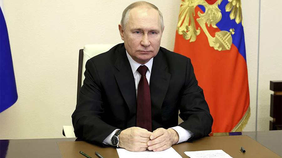 Путин: спад экономики в 2022 году составил 2,5% | Пикабу