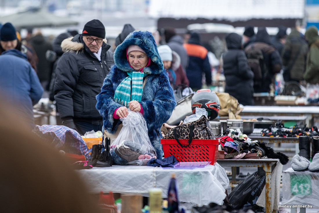 1000 рублей за день — шутите?» Год собирал мусор и отнес его на барахолку —  что из этого вышло? | Пикабу