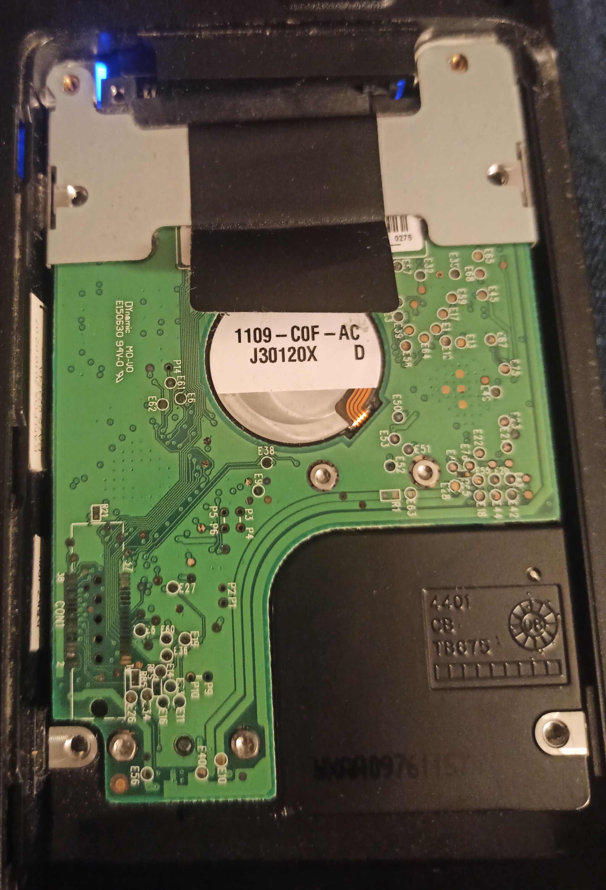 Уронил ноут | Пикабу