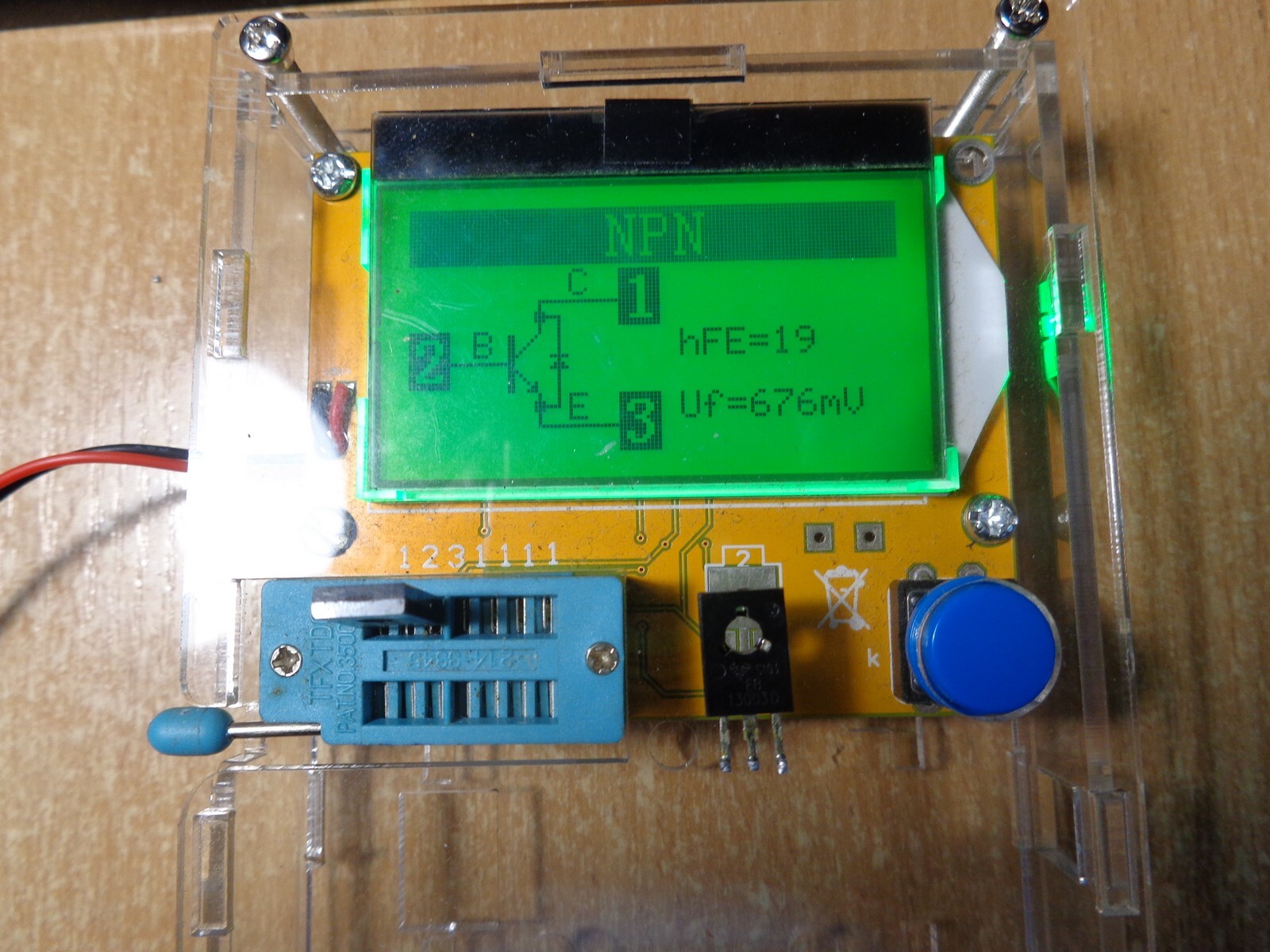 Как показываются 13003D в Транзистор-тестере | Пикабу