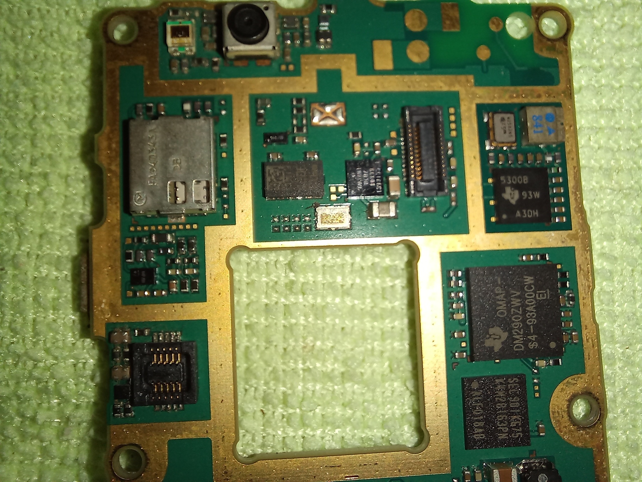 Призываю богов телефонного ремонта! | Пикабу