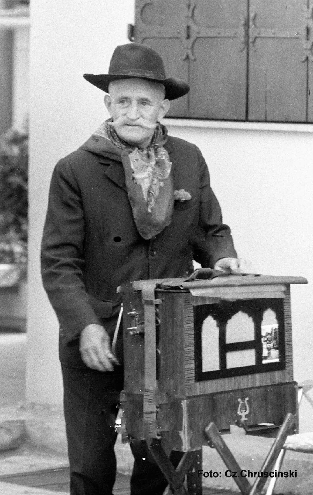 Шарманщик | Пикабу