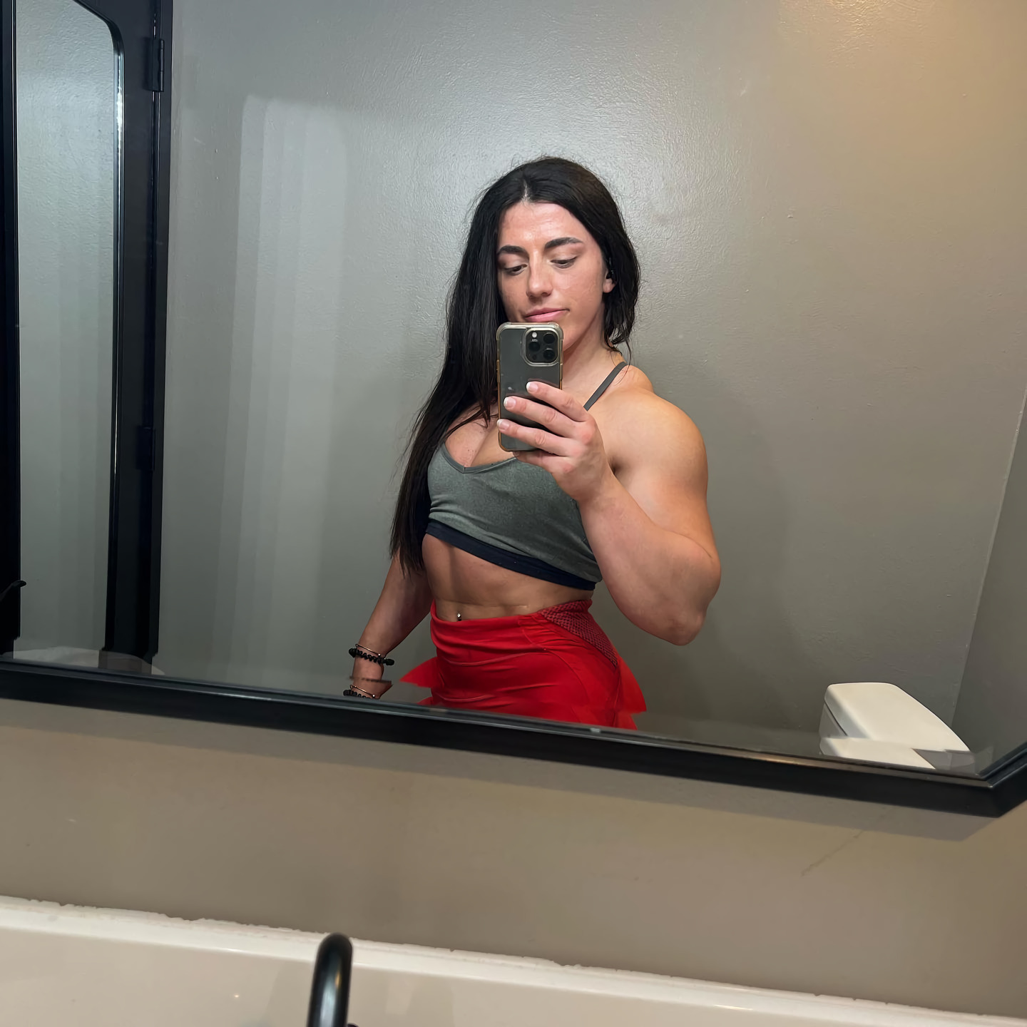 Hunter Henderson (@huntermhenderson) Пикабу