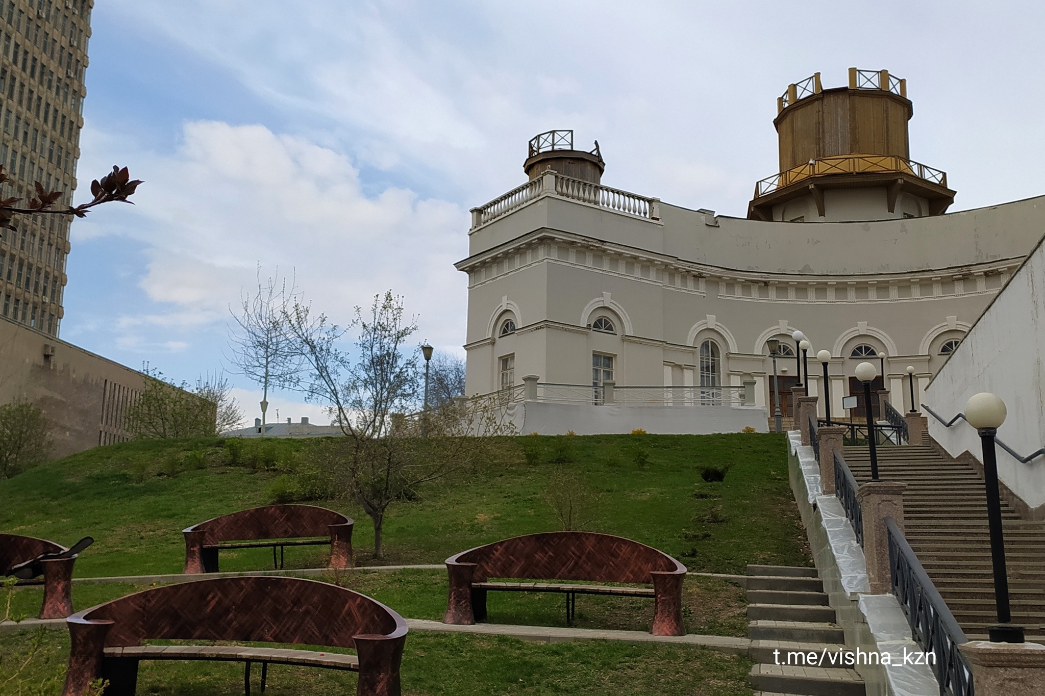 Садик КФУ - красивое место для прогулок и фото в центре Казани | Пикабу