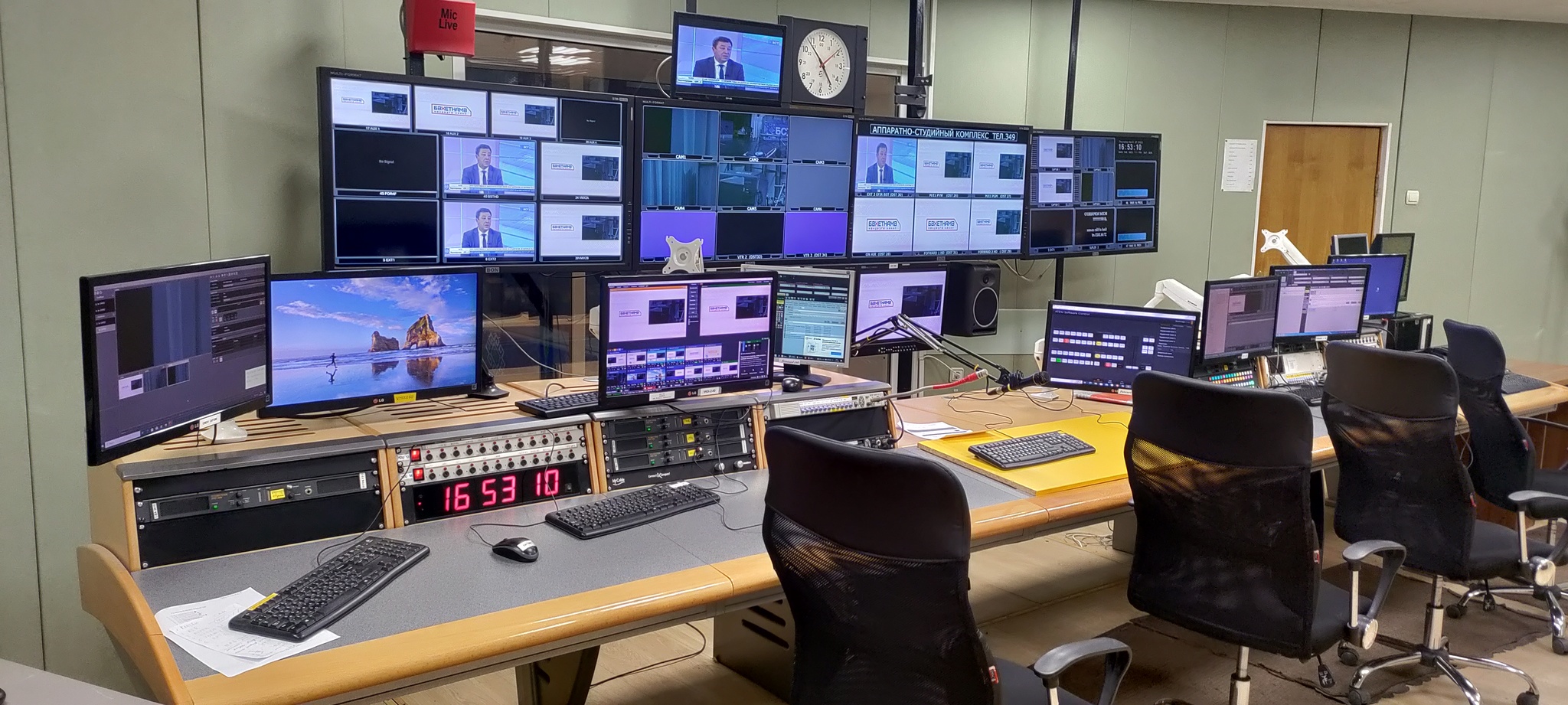 Режиссерская аппаратная | Пикабу