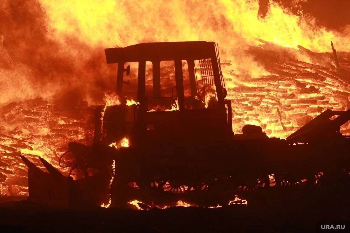 Страшные пожары в Тюмени. Нашаманьте нам дождей всем Пикабу | Пикабу