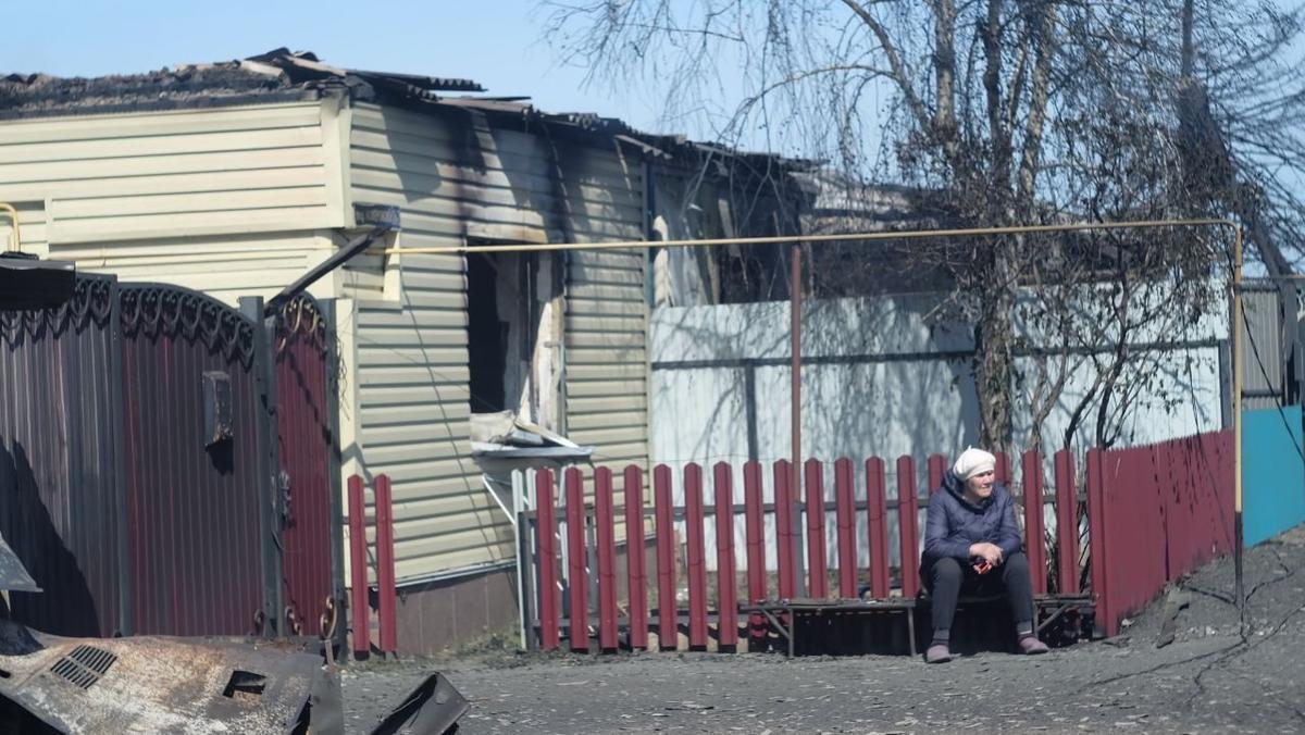 Пламенеющая Россия. Хроника типичной смерти типичного поселка Смолино,  который выгорел дотла, но так и не дождался помощи | Пикабу