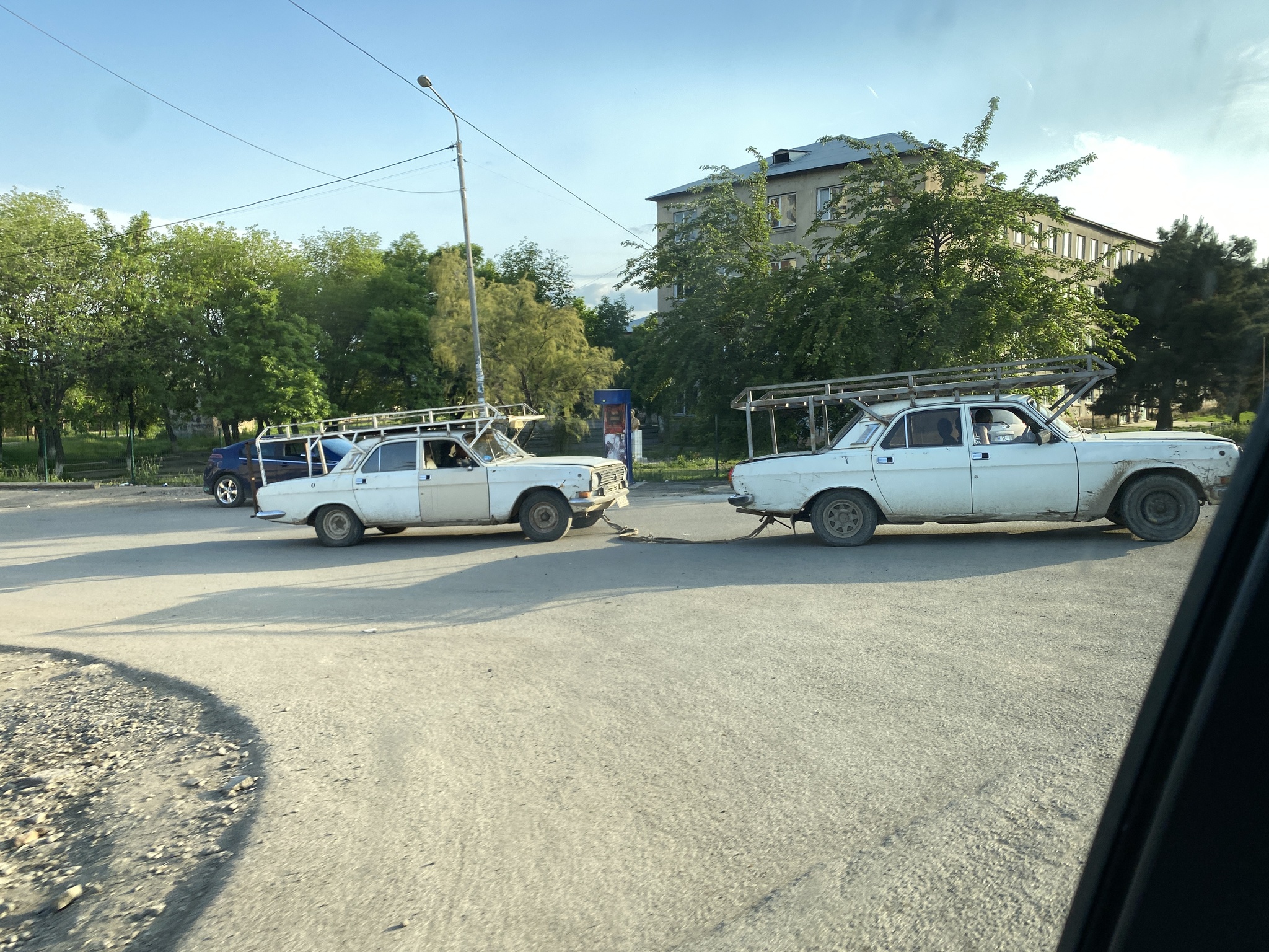 Грузинские грузовые волги | Пикабу