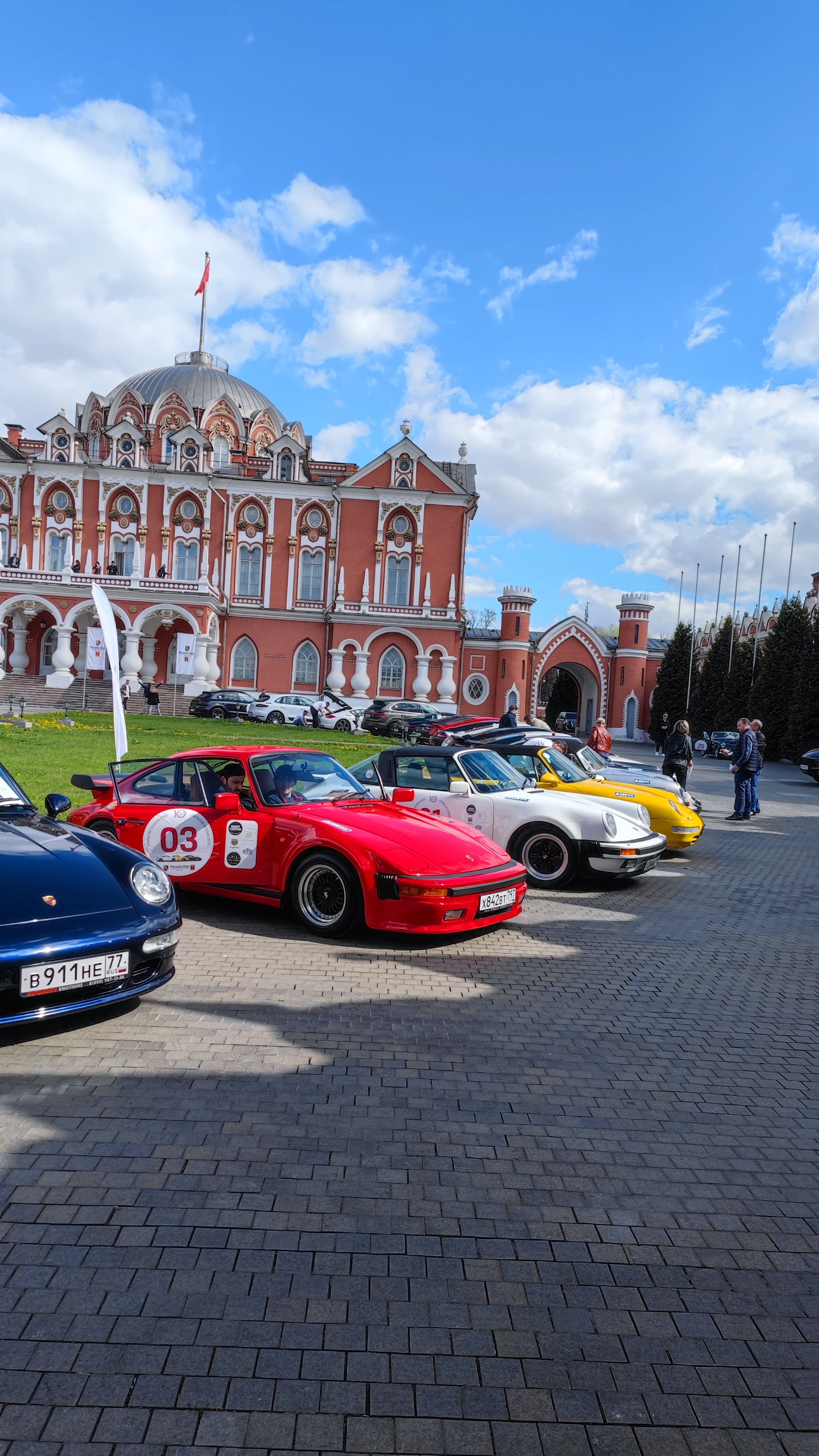 Открытие сезона в Porsche Club Moscow | Пикабу