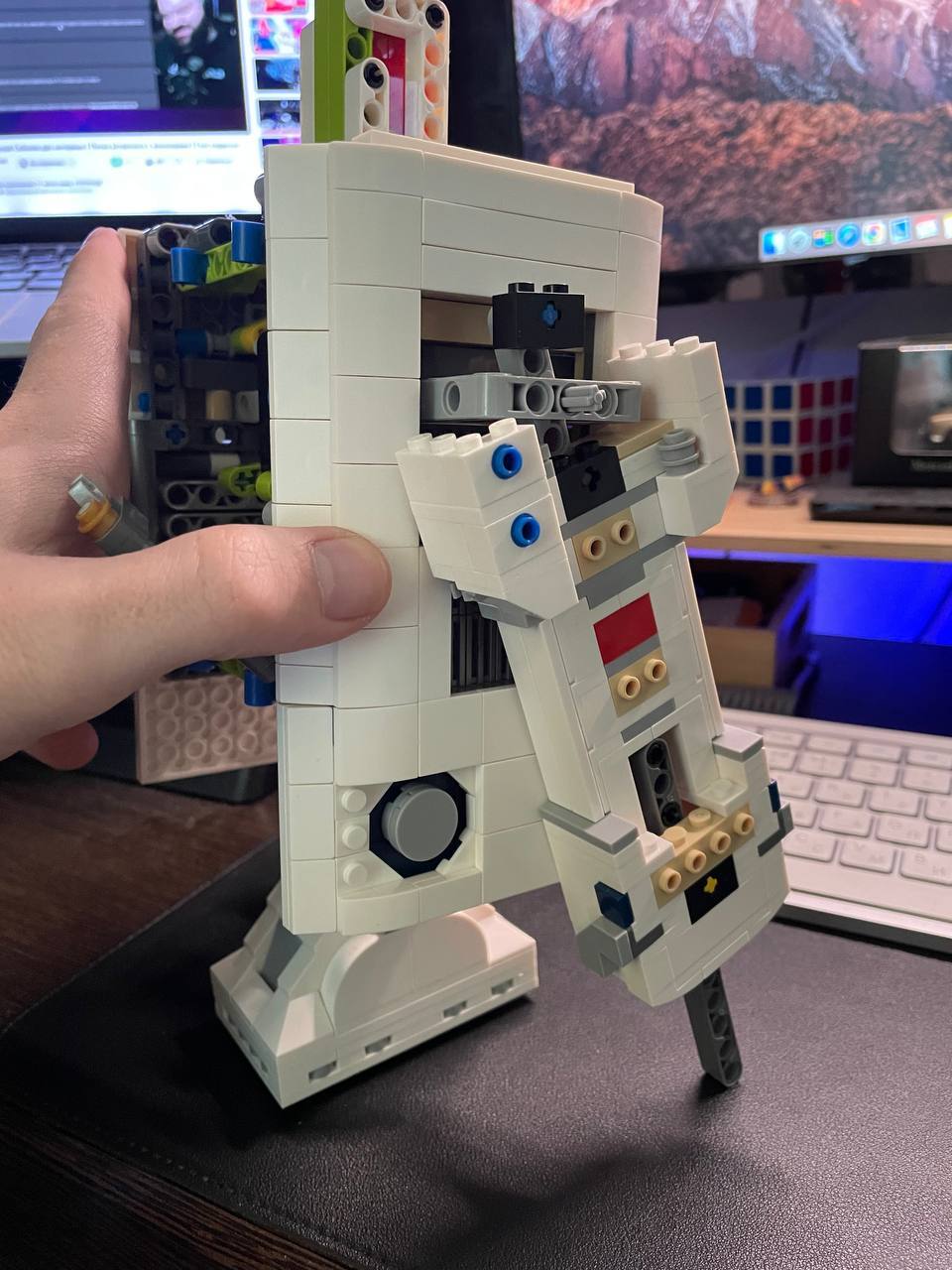 Lego R2-D2 (Часть 4) | Пикабу