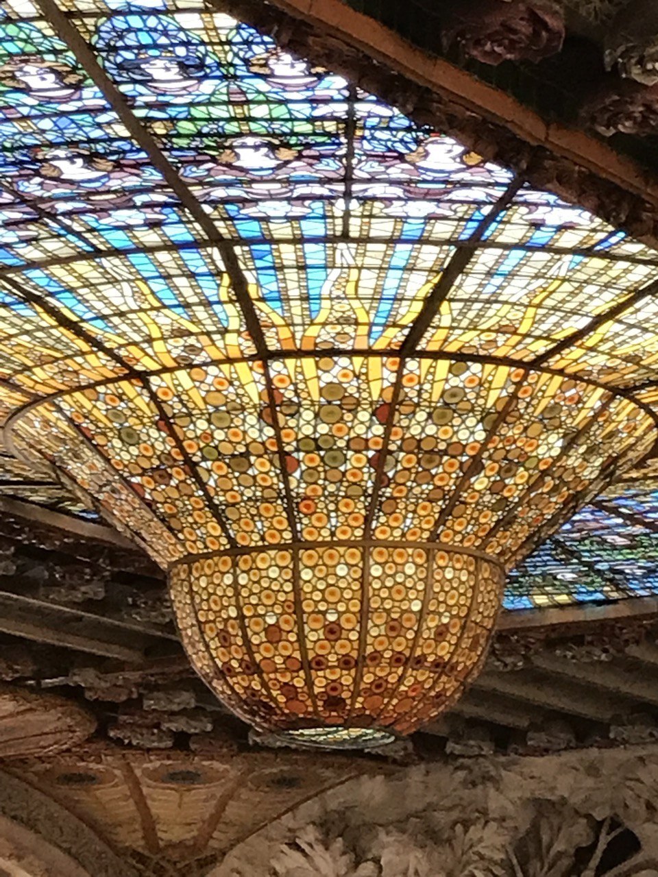 Дворец каталонской музыки (Palau de la Msica Catalana) в Барселоне -  финальная точка стиля Модерн в Испании | Пикабу