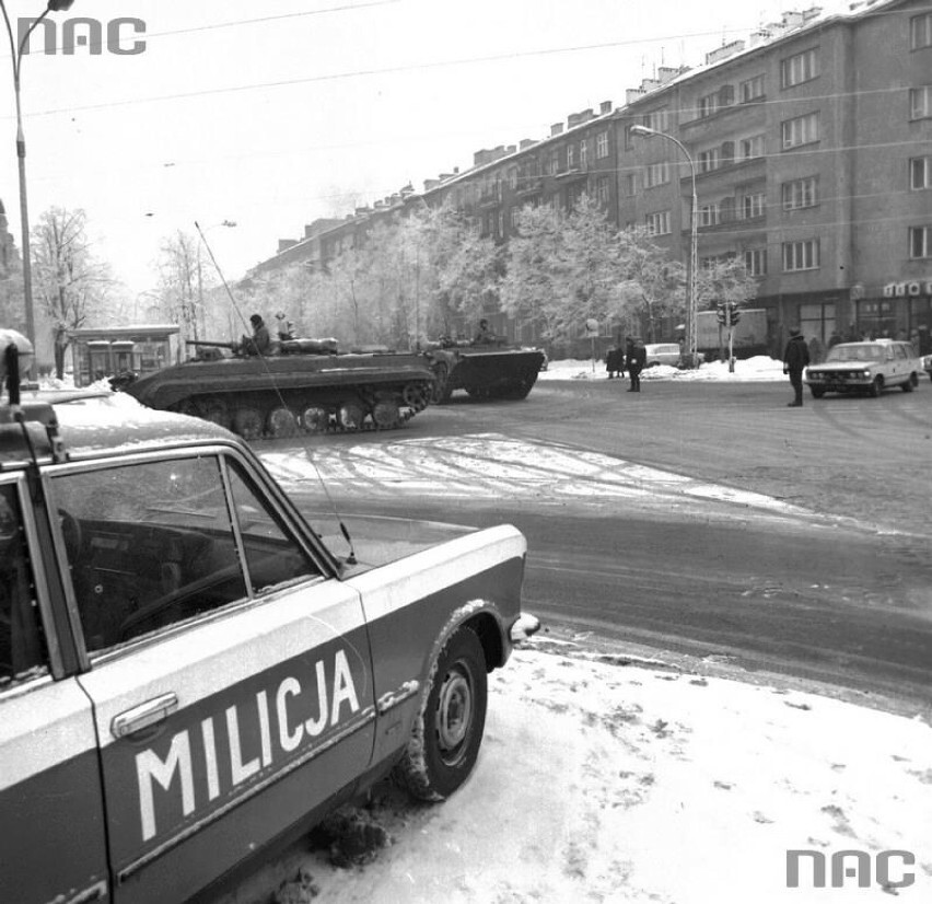 Военное положение | Пикабу