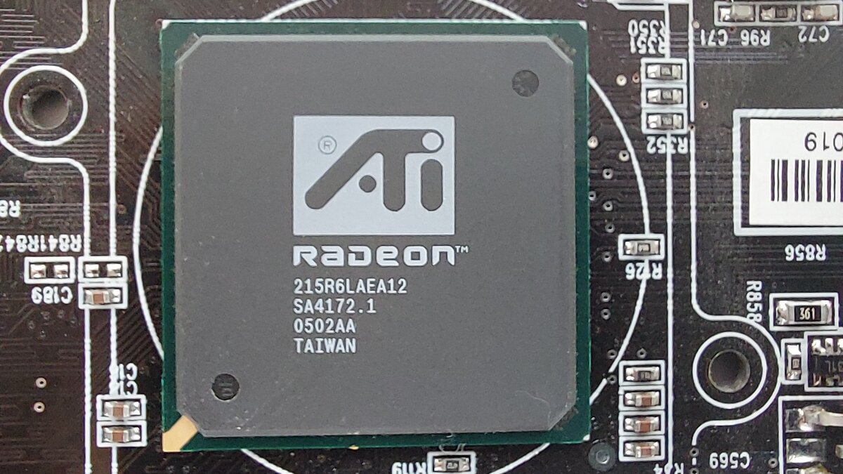 Видеокарты нашей молодости. ATI Radeon 7000 или Radeon VE | Пикабу