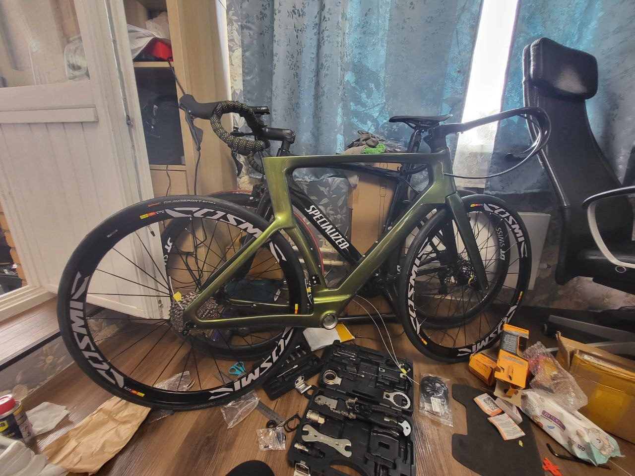 Шоссейный велосипед карбон 8.4кг 105 Di2 12s | Пикабу