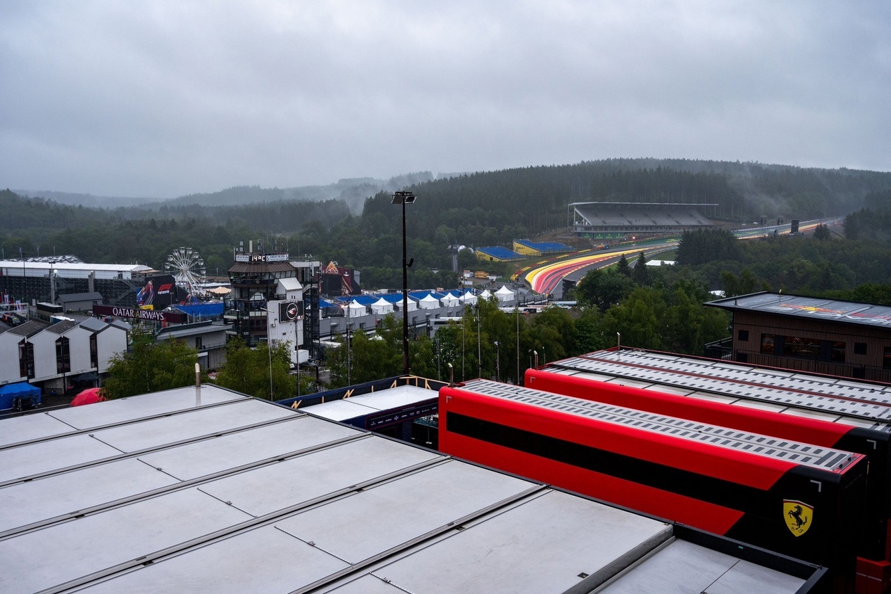 Формула-1 уходит на летнюю паузу. Red Bull против остальных - 12:0. Обзор  Гран-При Бельгии Формулы-1 (28.07.23-30.07.23) | Пикабу