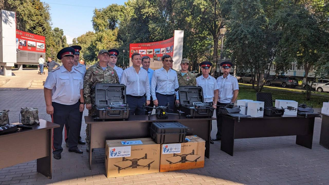 Передали партии закупленных квадрокоптеров в зону СВО | Пикабу