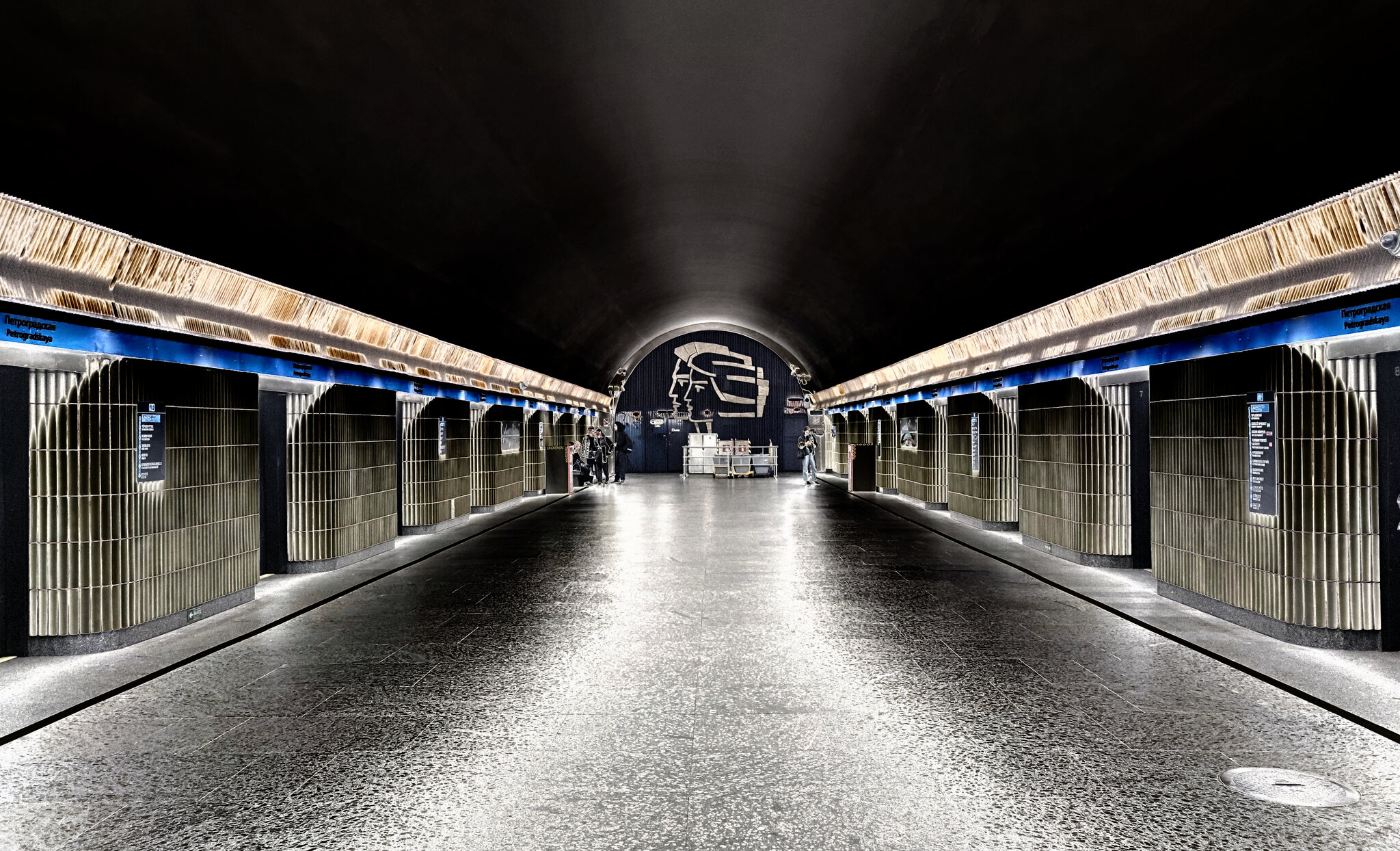 Метро \"Петроградская\" сентябрь | Пикабу