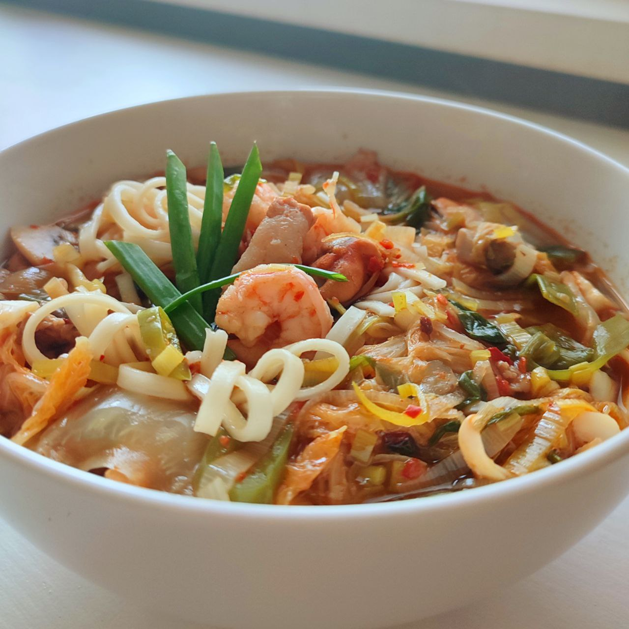 Суп-лапша с морепродуктами, рецепт с фото пошагово | Первые блюда