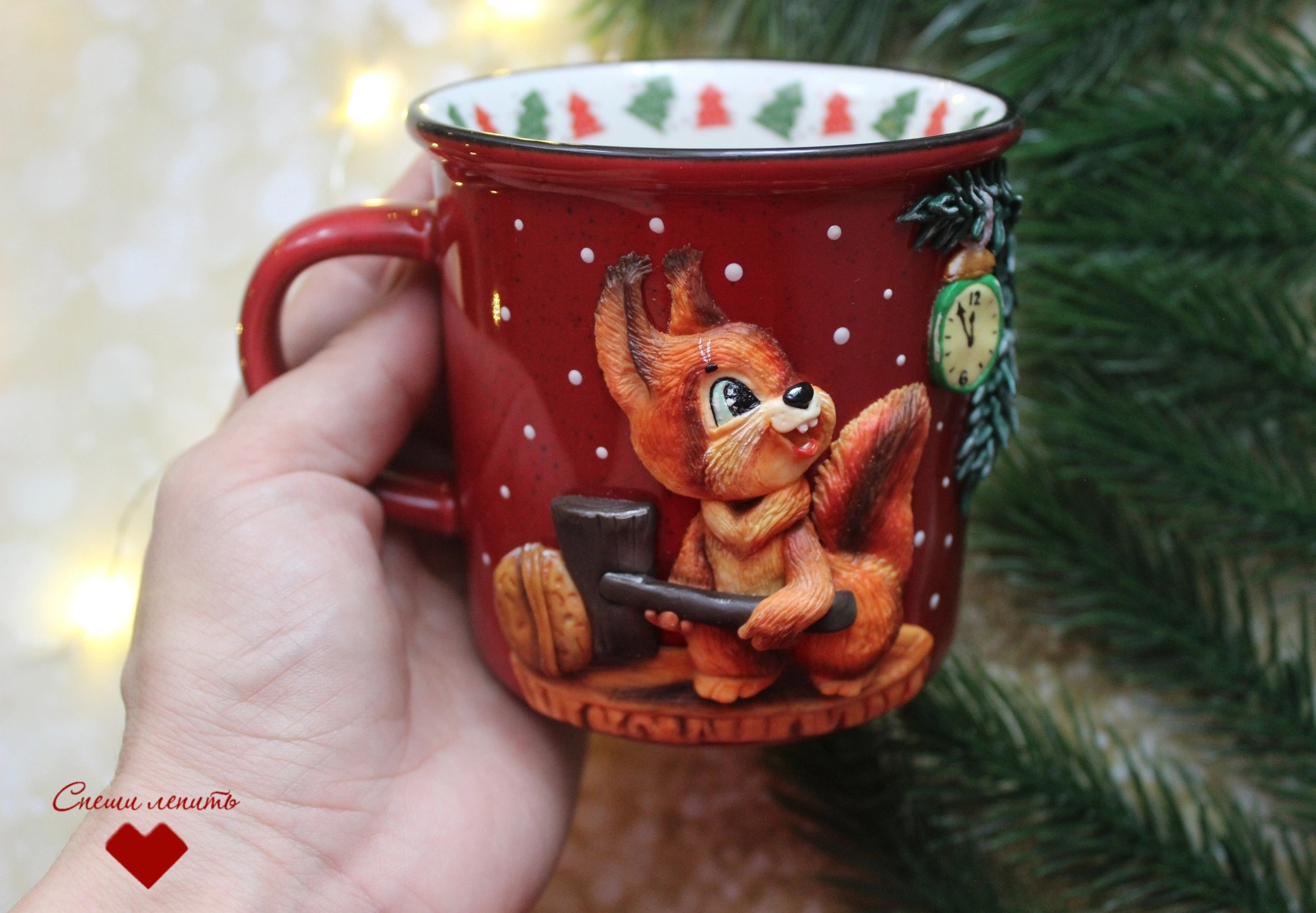 Белка с орехом | Пикабу