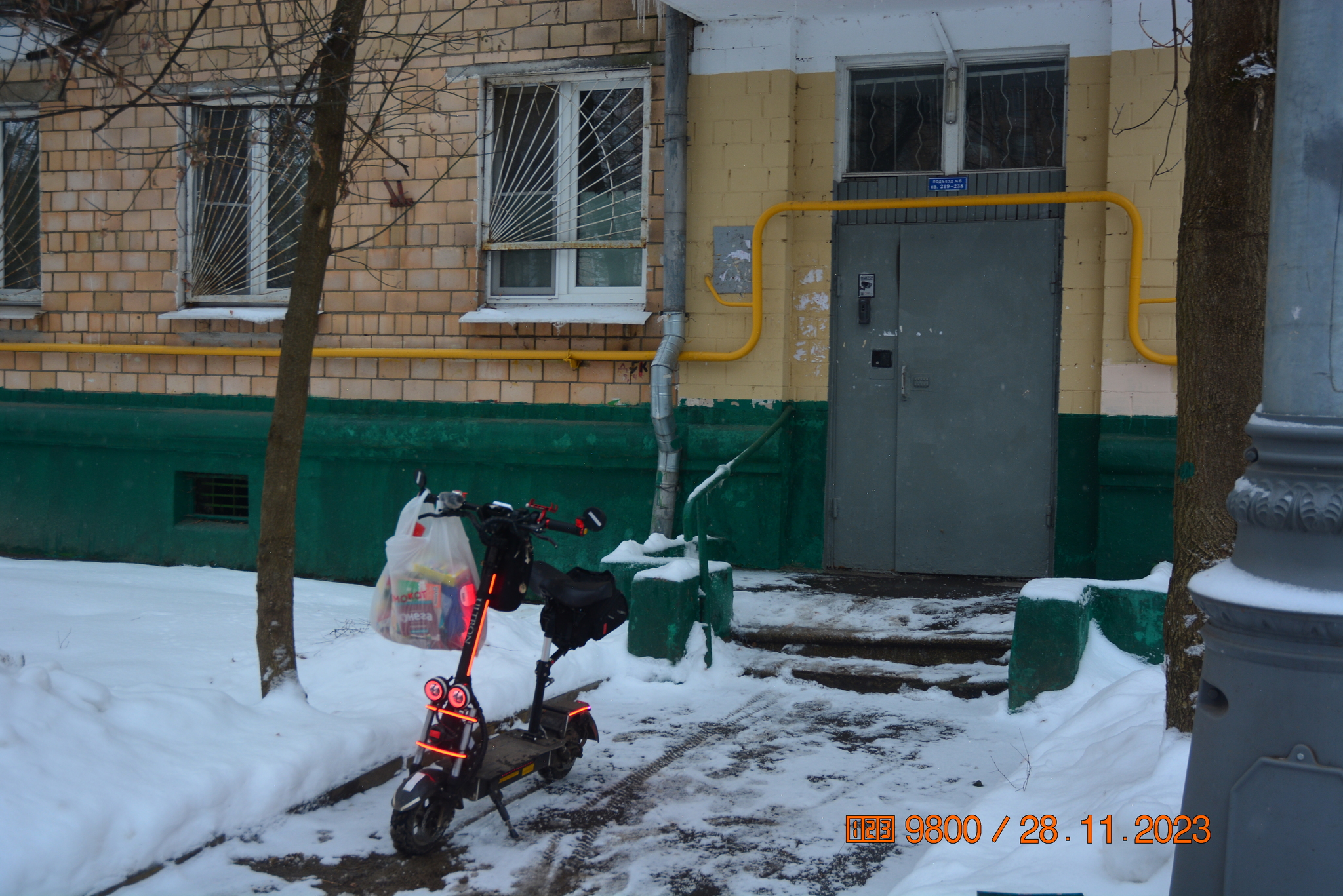 281123/Без двух дней заснеженные московские улицы, или перегон от отца к  матери и Каминоки9800 | Пикабу