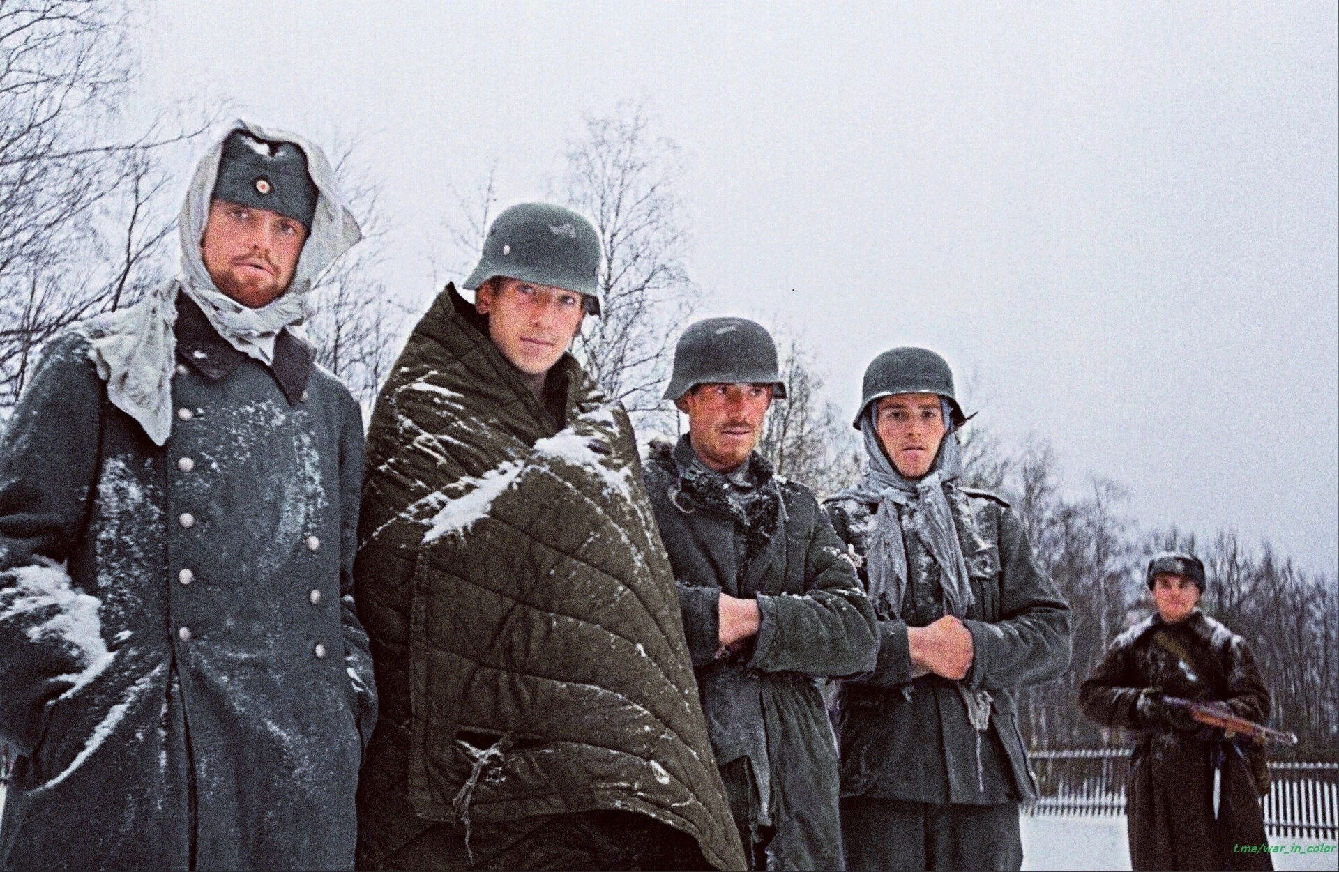 Четверо пленных немецких солдат под Москвой, декабрь 1941. Колоризация |  Пикабу