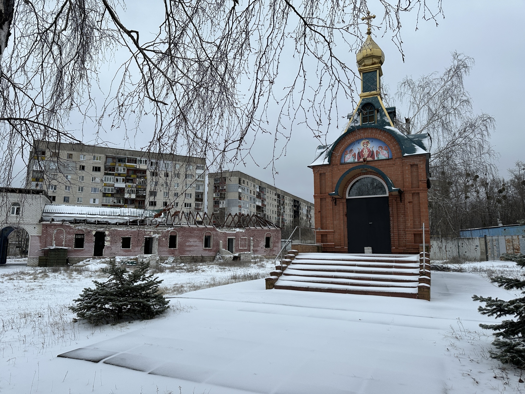 Командировка в Лисичанск. Часть 3. Батюшка | Пикабу