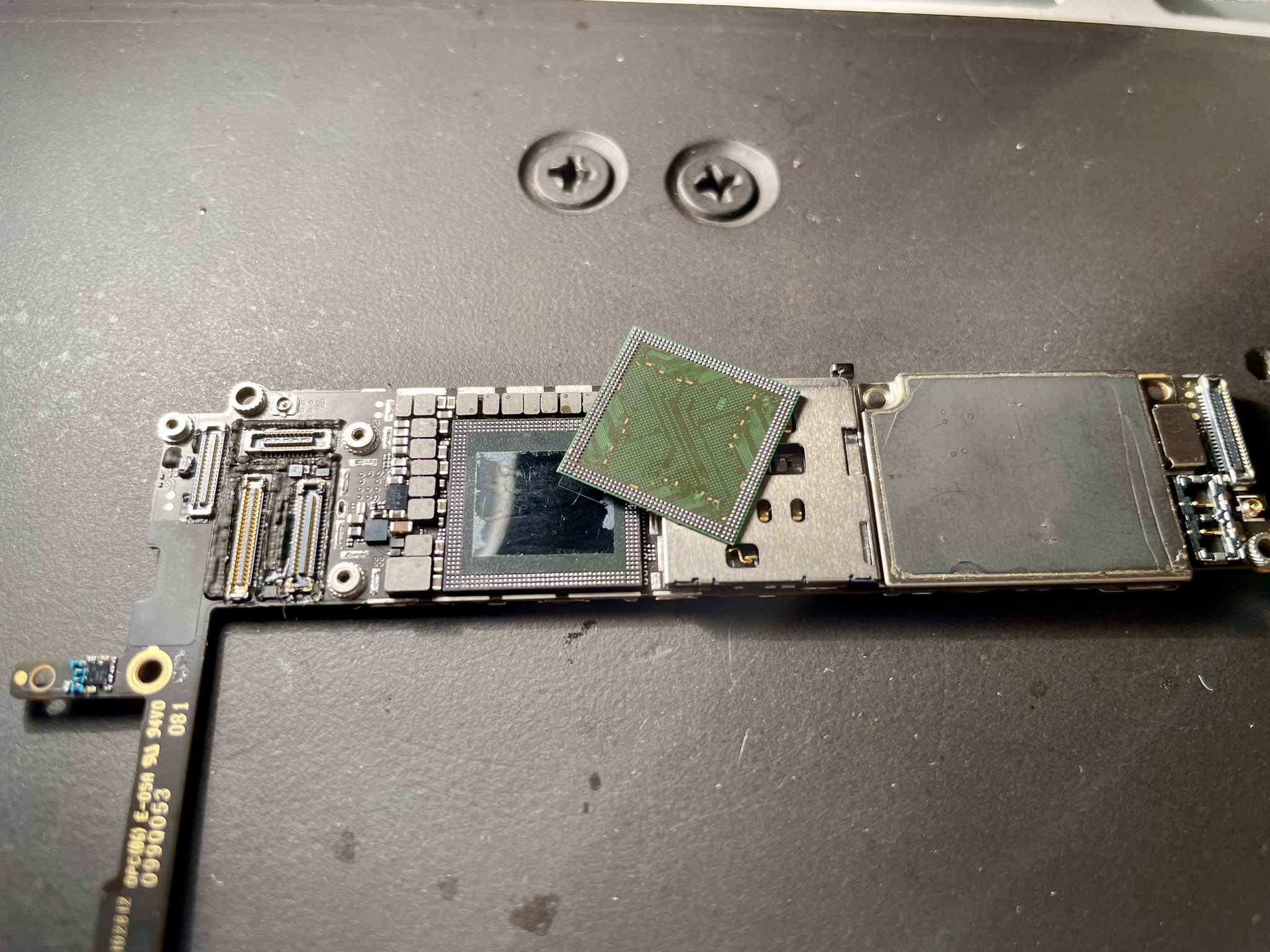 Ностальгический ремонт iPhone 6S | Пикабу