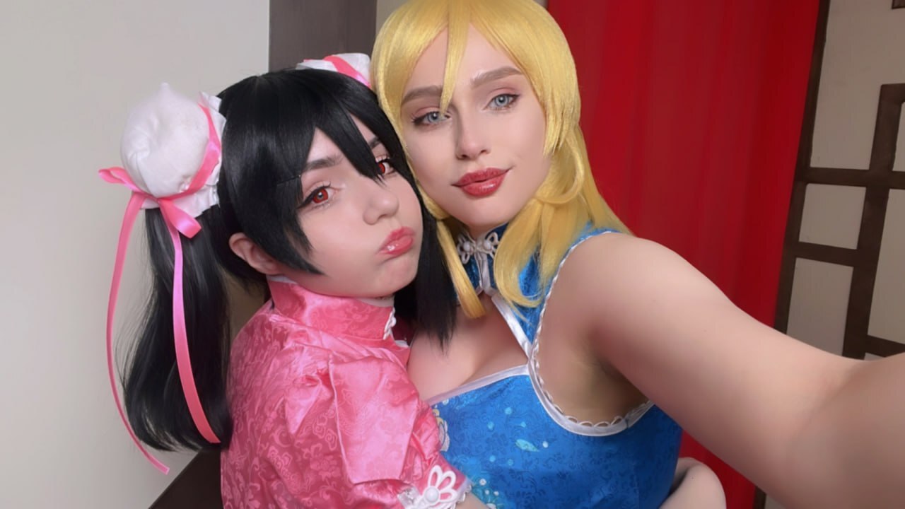 Yazawa Nico & Ayase Eli | Backstage | Пикабу