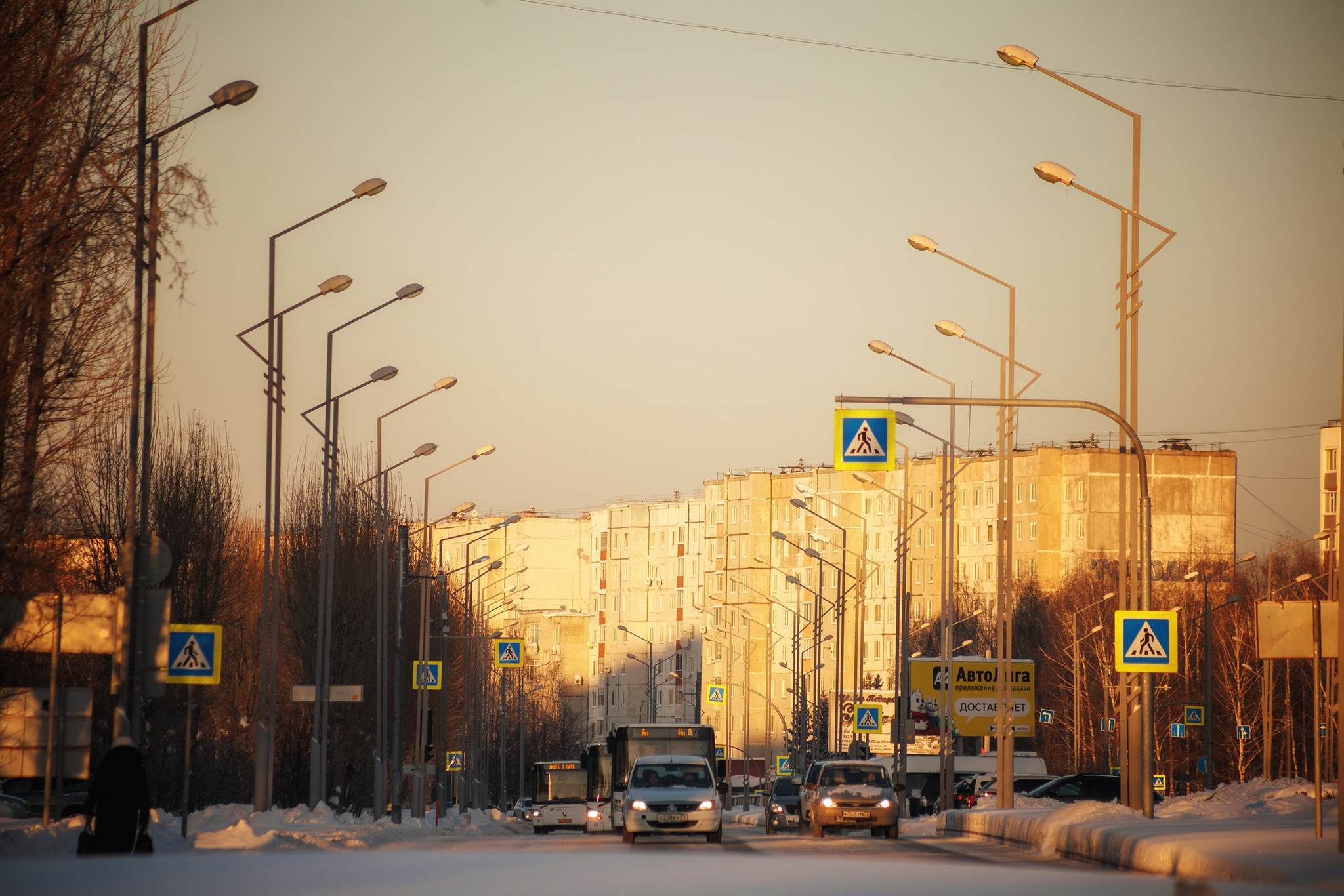 Тобольские улицы в золотой час | Пикабу