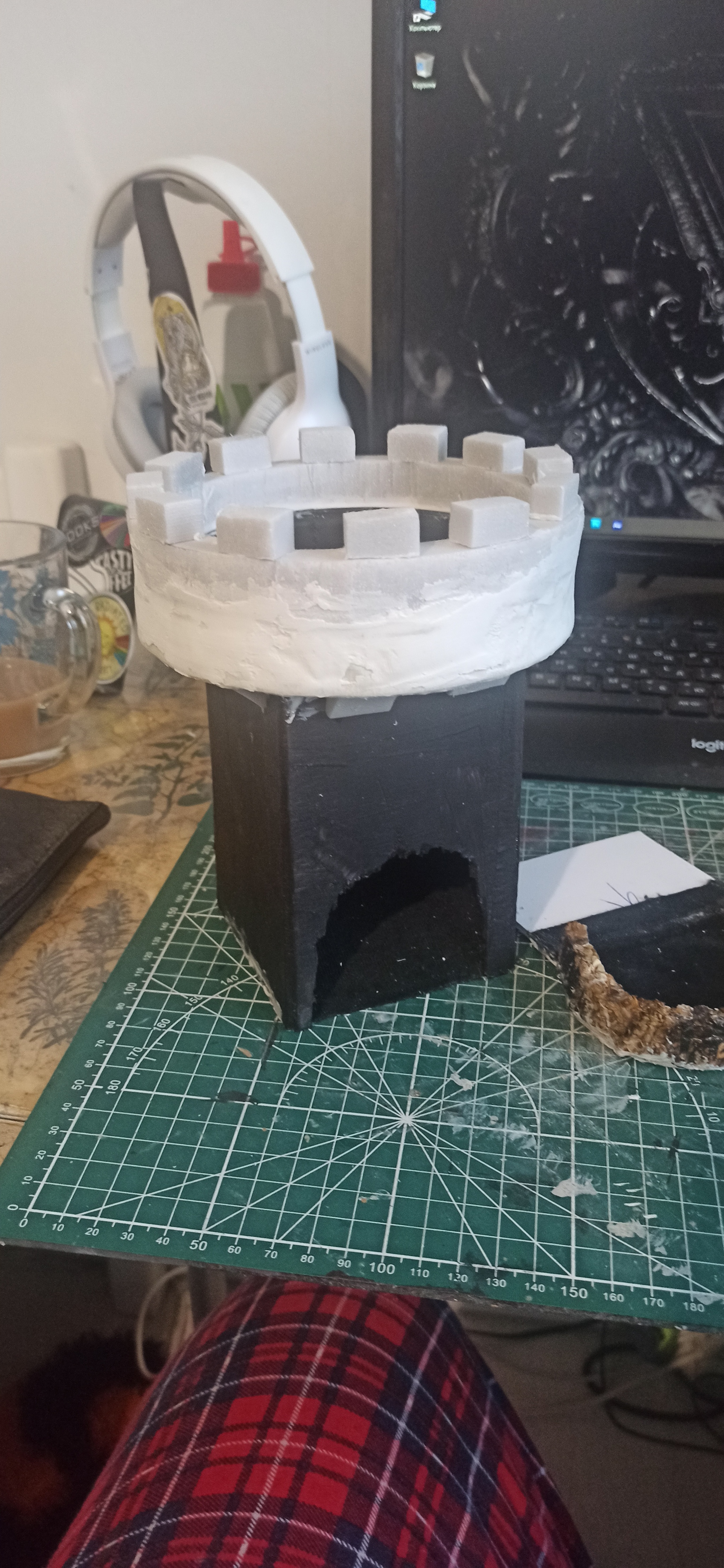 Dice tower 