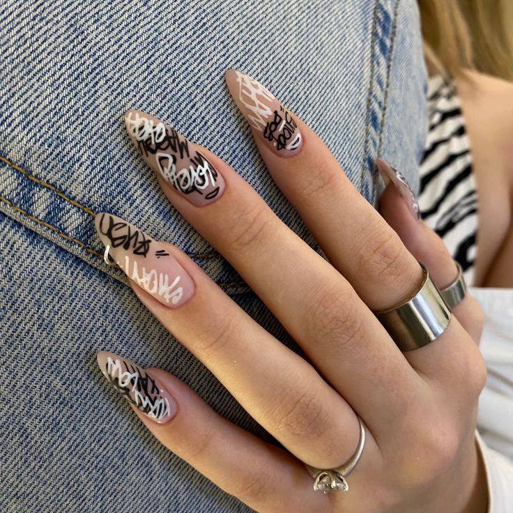 MIW NAILS Слайдер дизайн для маникюра девушки мода