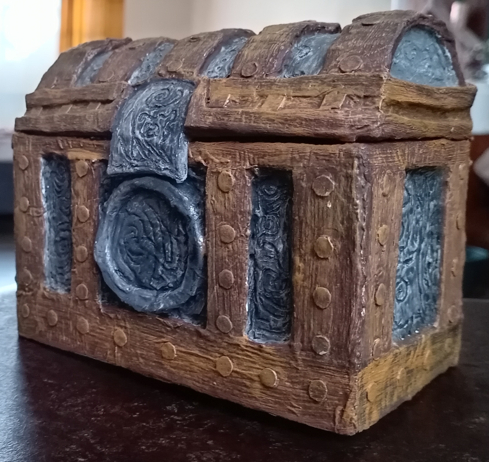 Попытка сделать массивный сундук из Enderal Пикабу