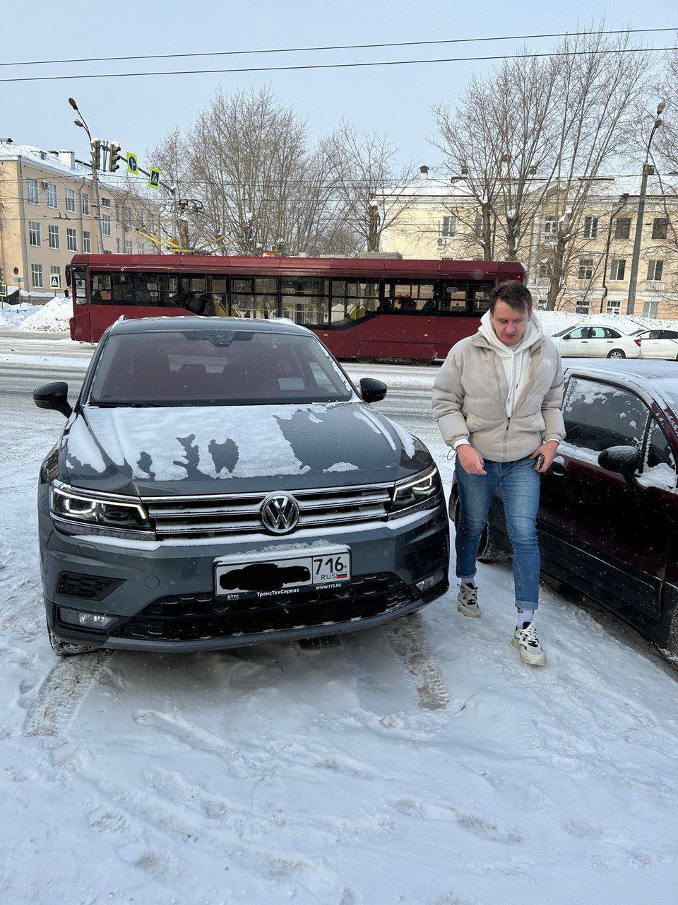 Кто разбирается в Tiguan? | Пикабу