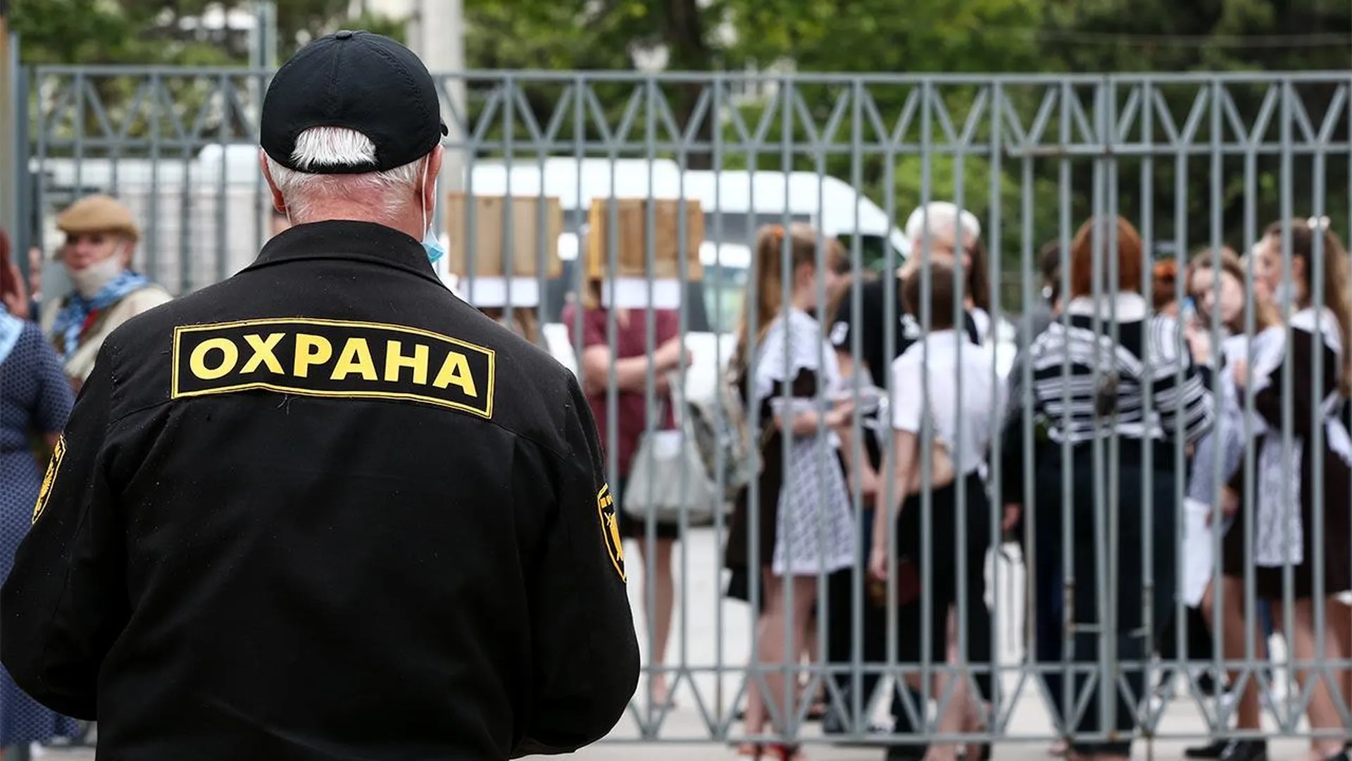 Росгвардия и Минпросвещение разрабатывают систему личной безопасности ...