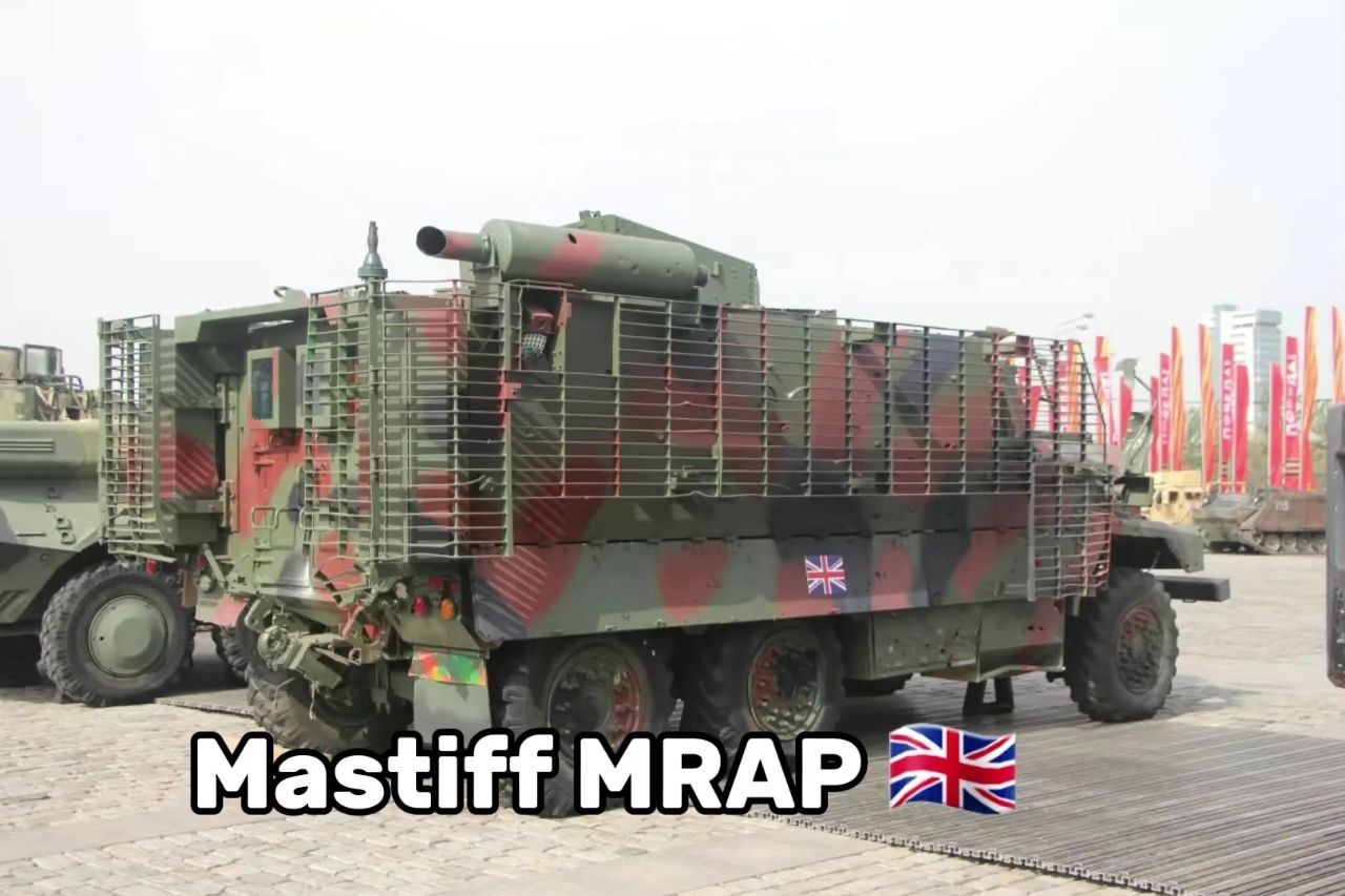 Трофеи армии России на Поклонной горе в Москве