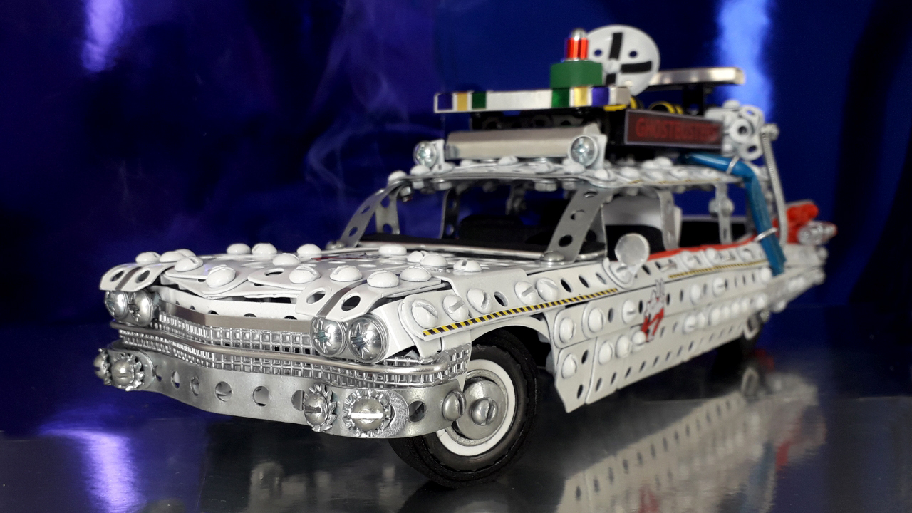 ECTO-1A из металлического конструктора, проволоки, резины и картона | Пикабу