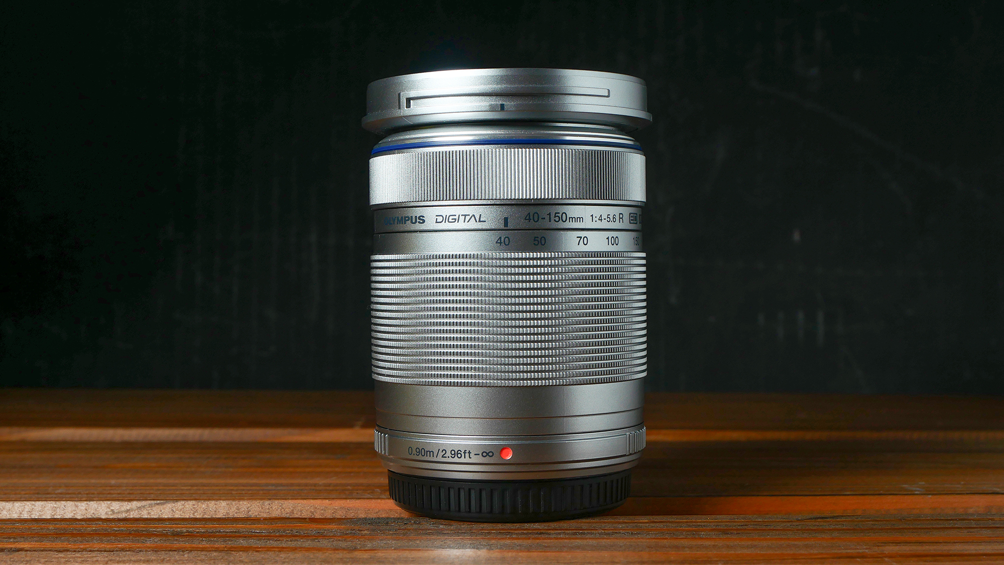 Olympus 40-150mm F4.05.6 R ED Великолепный зум-объектив начального