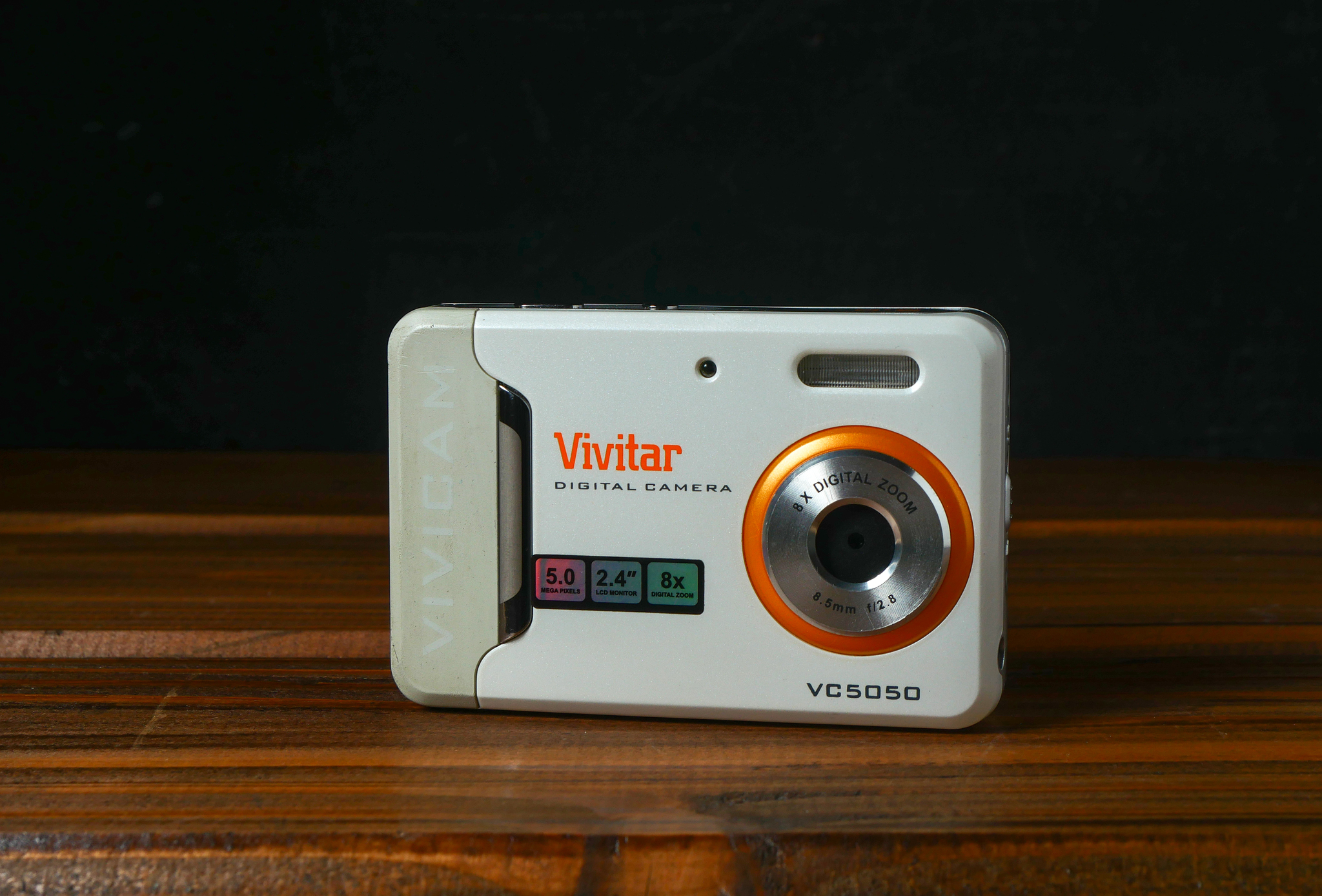 Vivitar Vivicam VC5050. Цифровая мыльница для лоу-фай фотографии | Пикабу