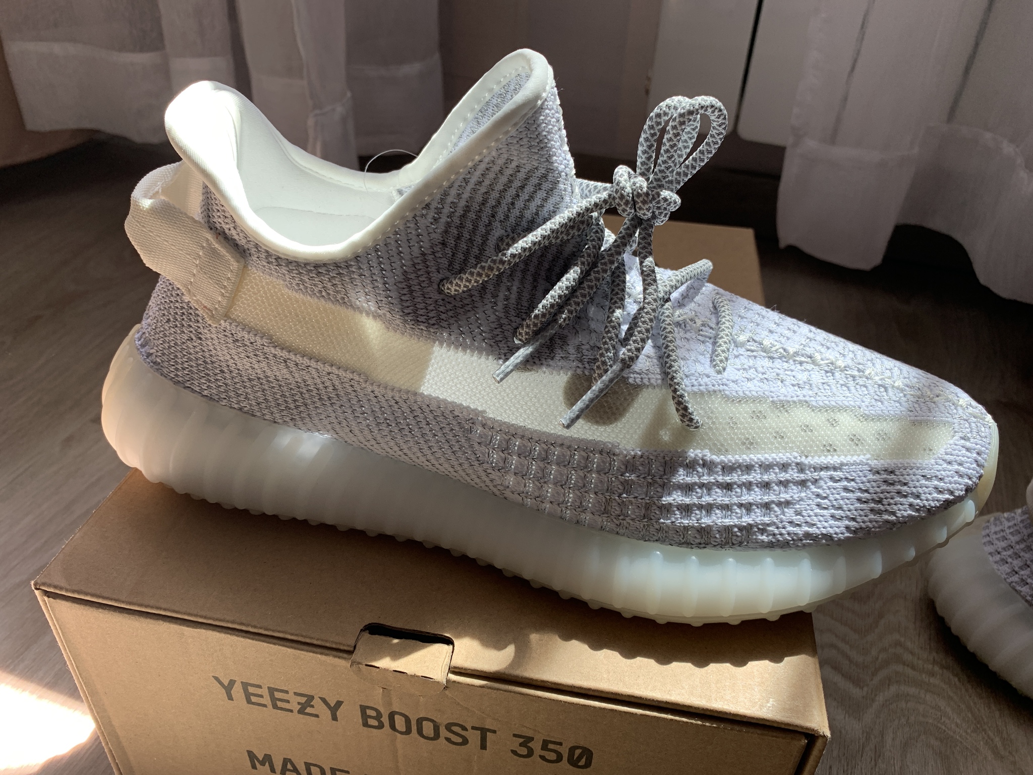 Как я чуть не купил подделку Yeezy boost 350 на авито | Пикабу